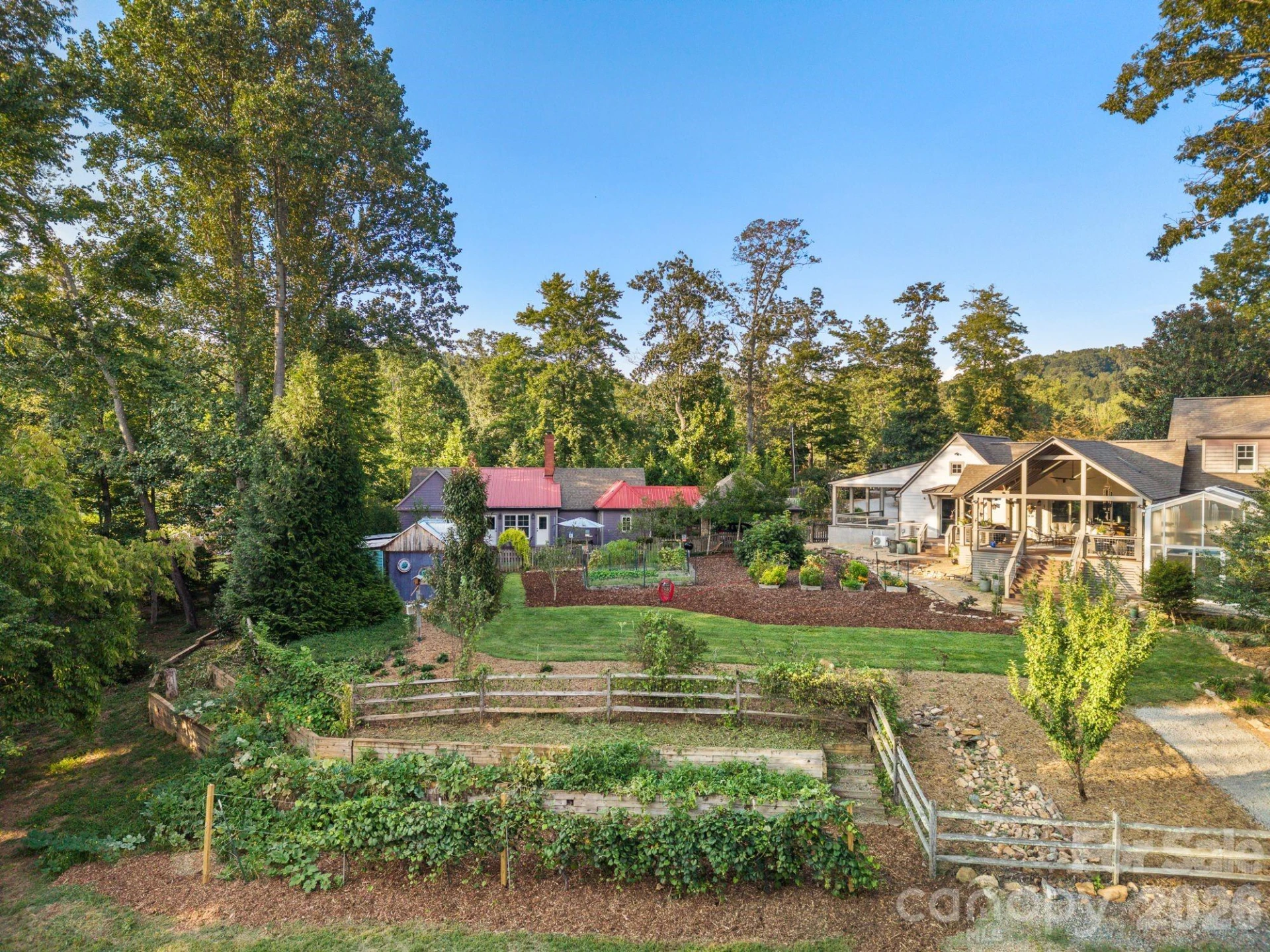 1 Orchid Lane - Photo 32