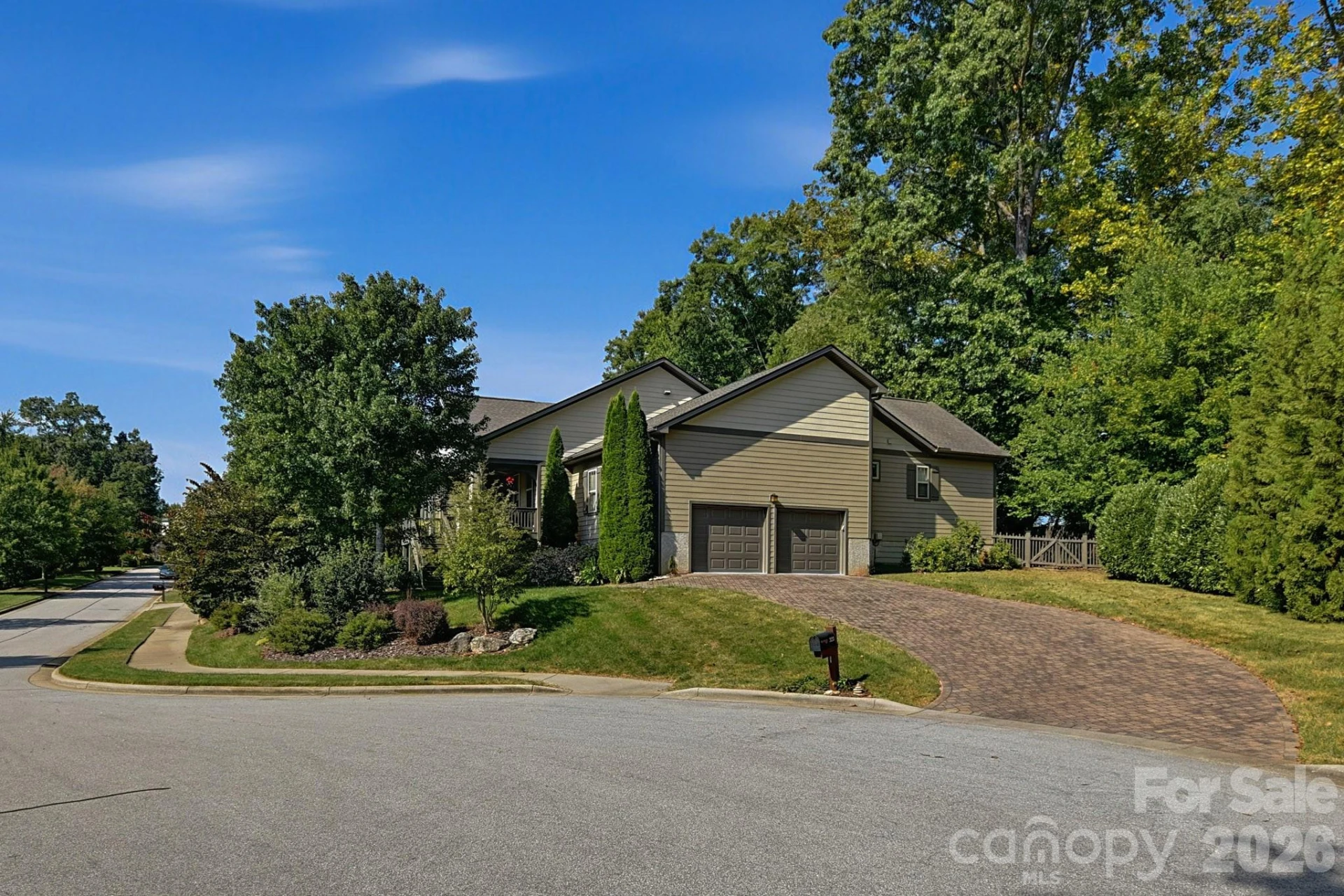 323 Fennel Dun Circle - Photo 3