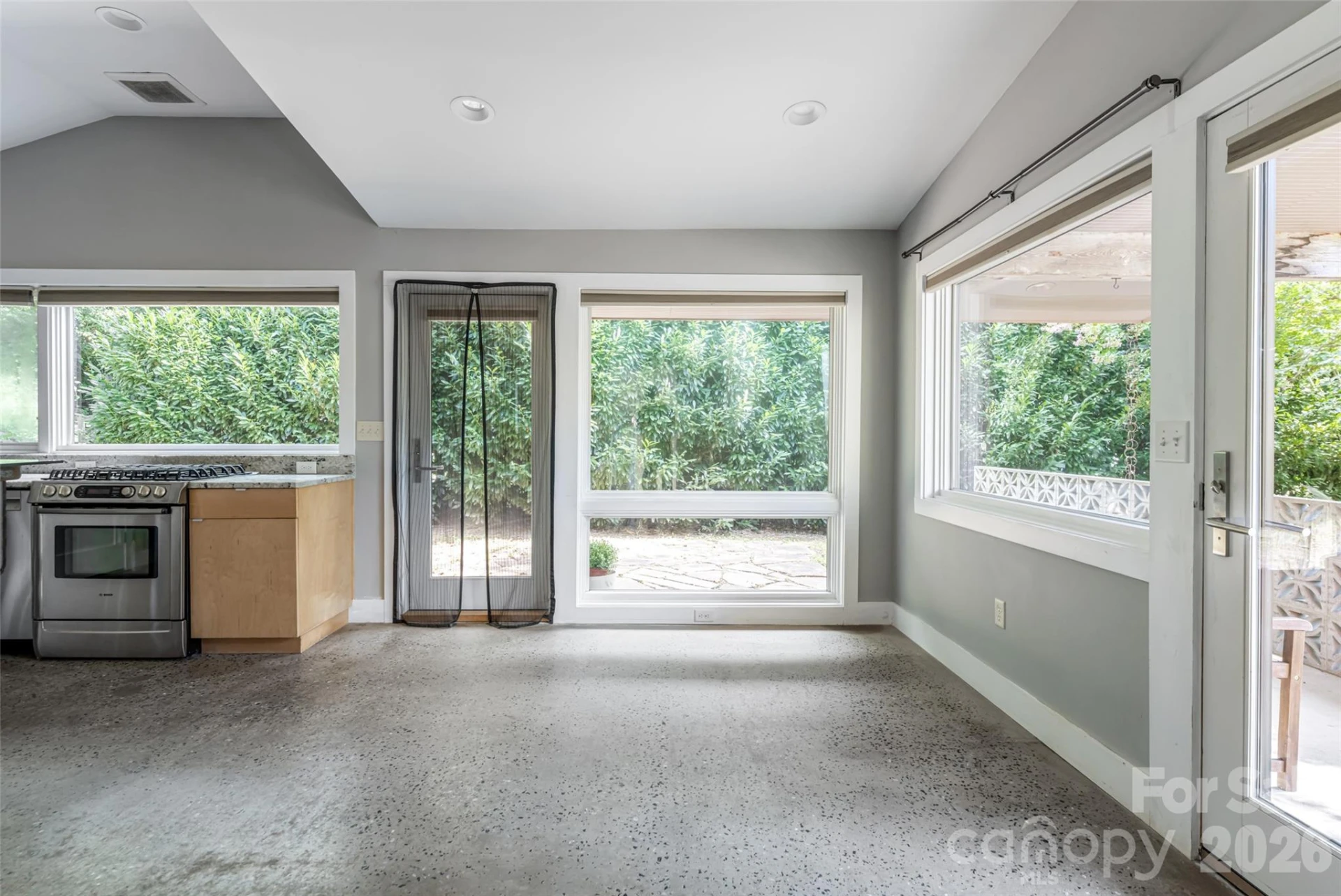 82 Mount Clare Avenue - Photo 10