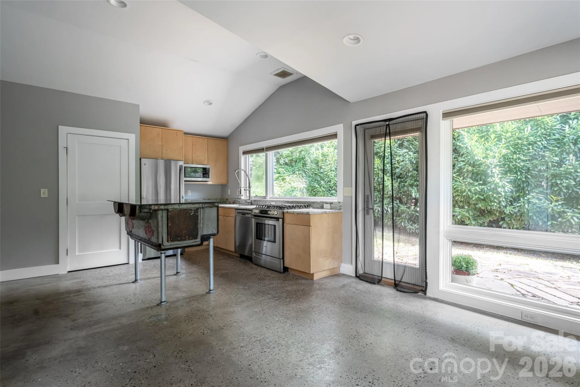 82 Mount Clare Avenue - Photo 11