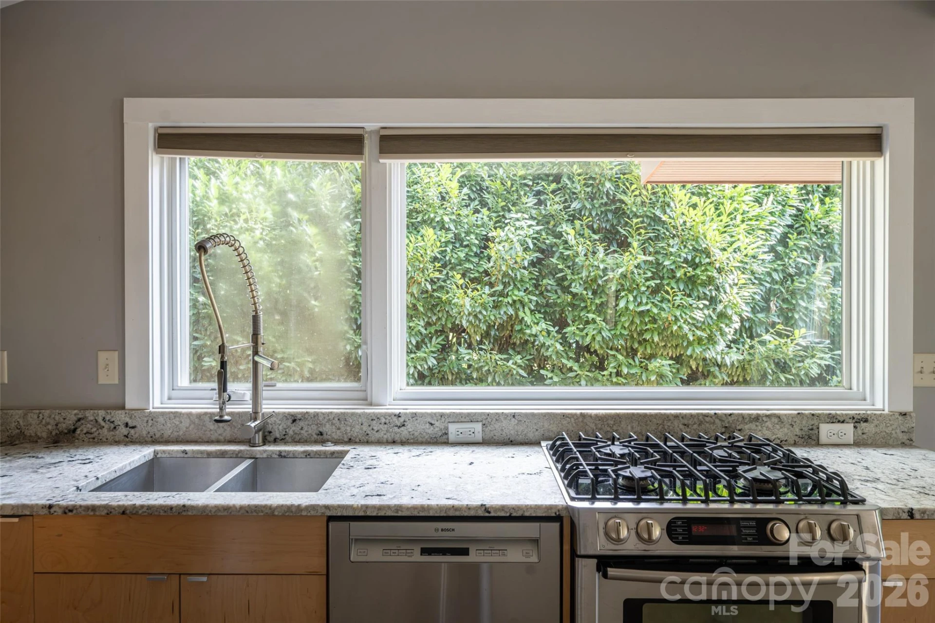 82 Mount Clare Avenue - Photo 18