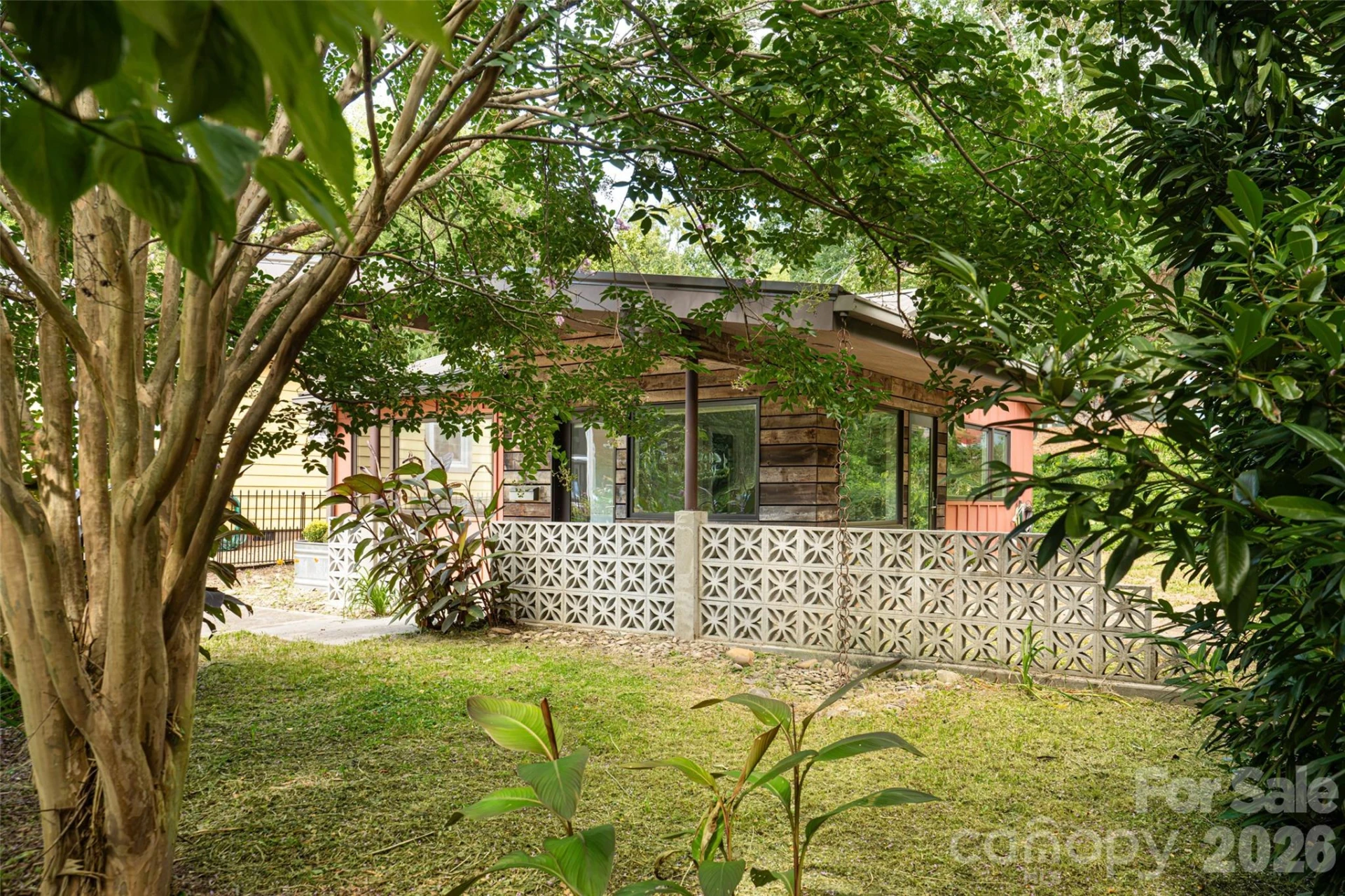82 Mount Clare Avenue - Photo 32