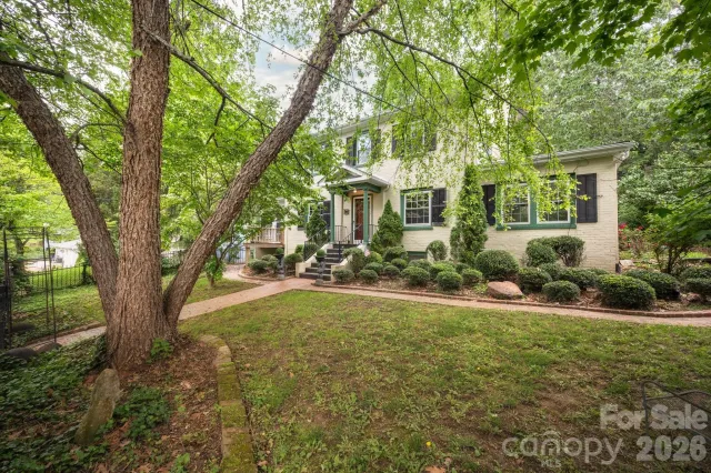 303 Country Club Road, Asheville, NC, 28804