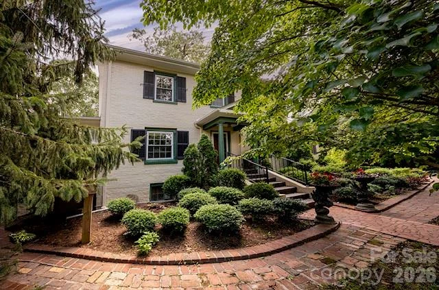 303 Country Club Road - Photo 2