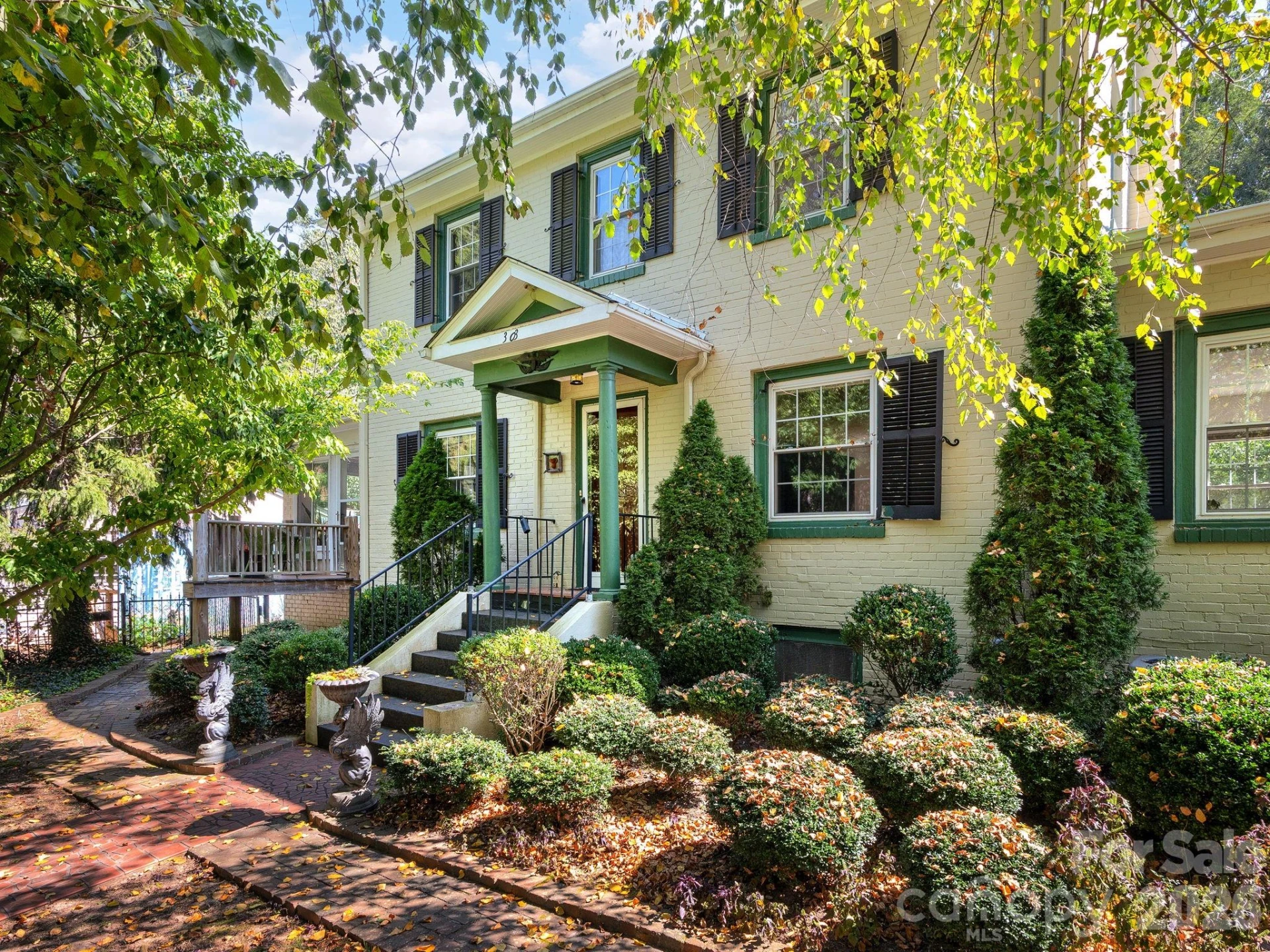 303 Country Club Road