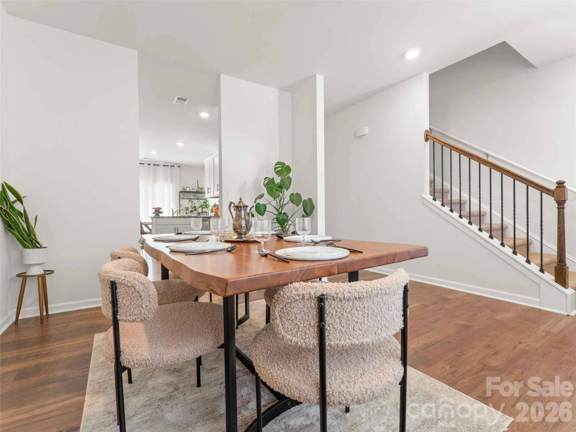 302 woodnettle Lane #18 - Photo 4