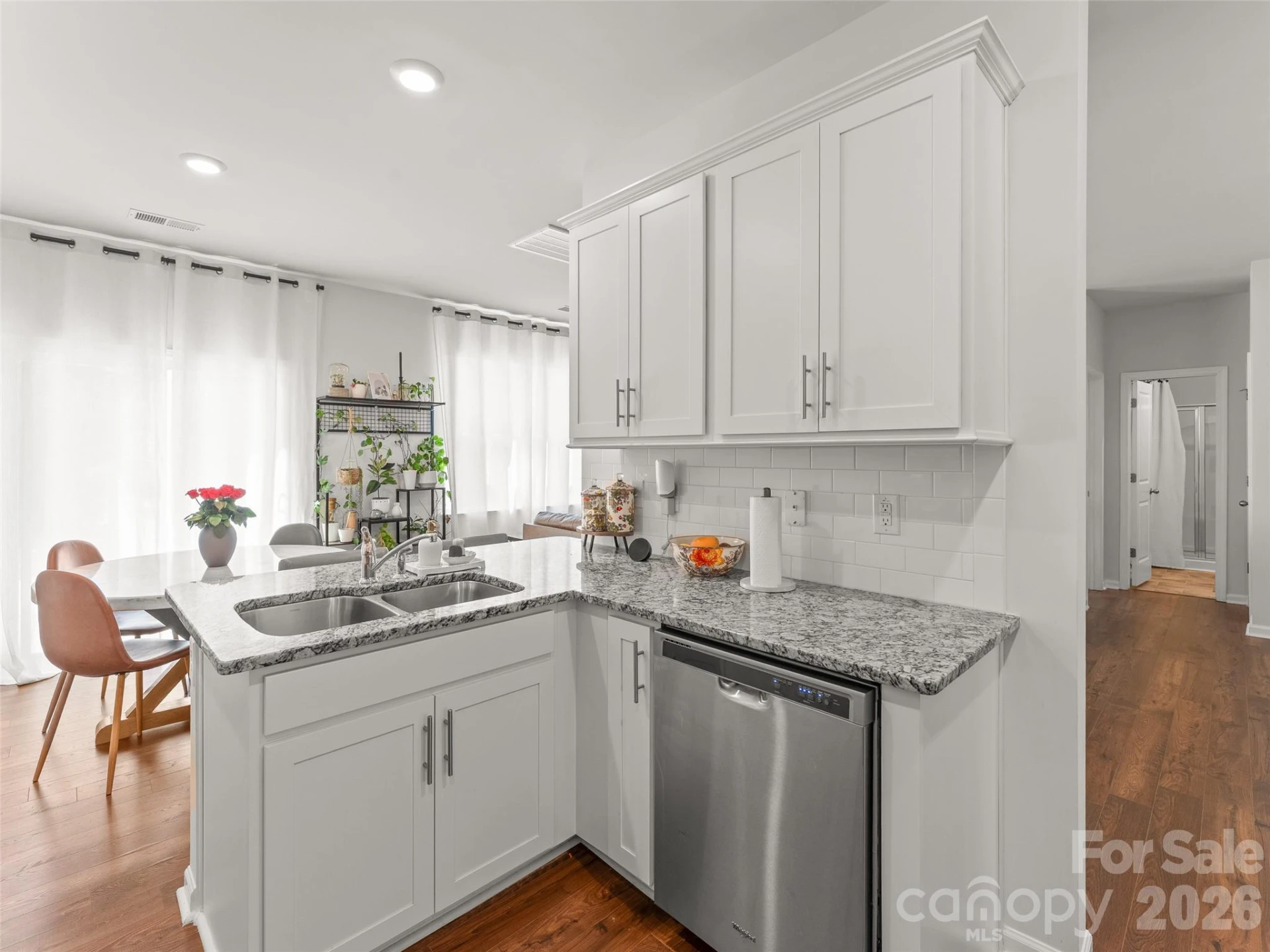 302 woodnettle Lane #18 - Photo 6