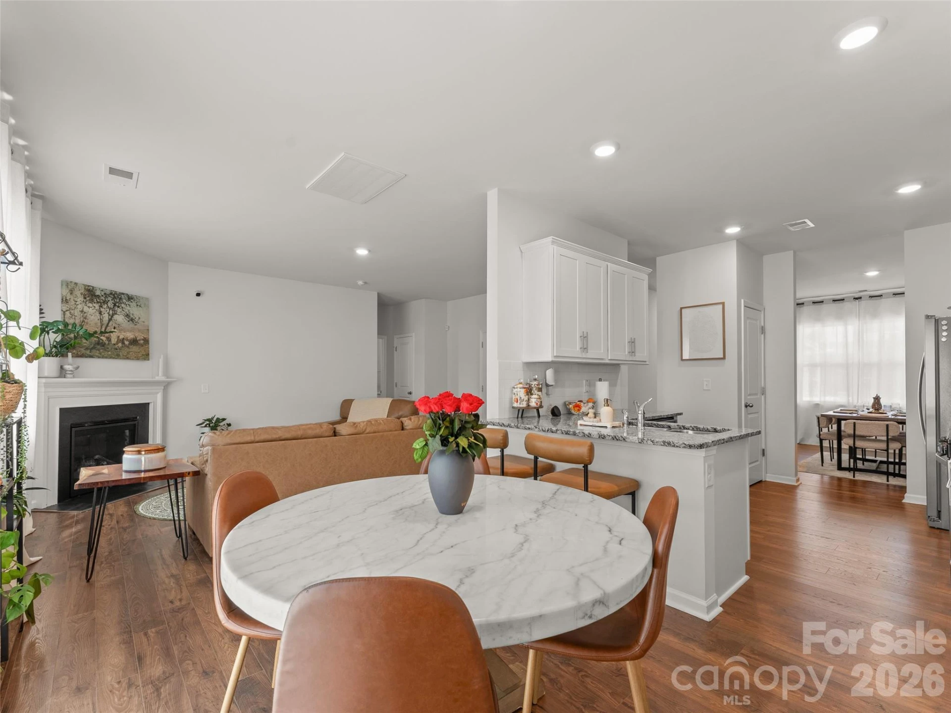 302 woodnettle Lane #18 - Photo 8