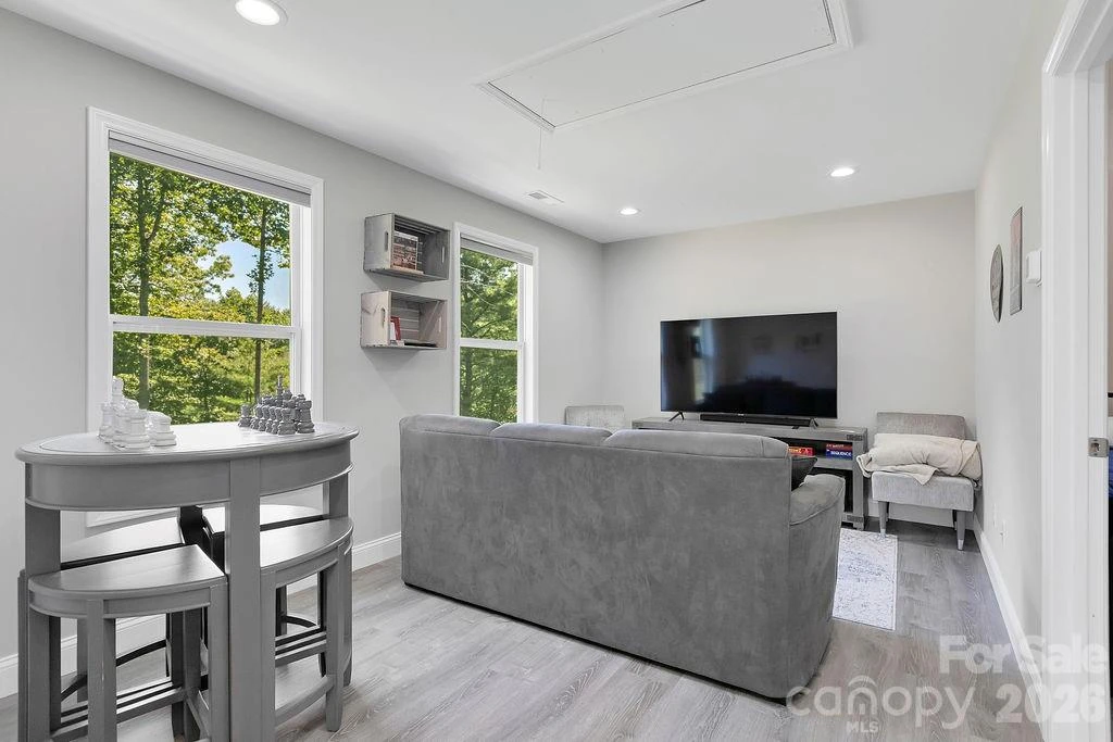 46 Old Chestnut Lane - Photo 19