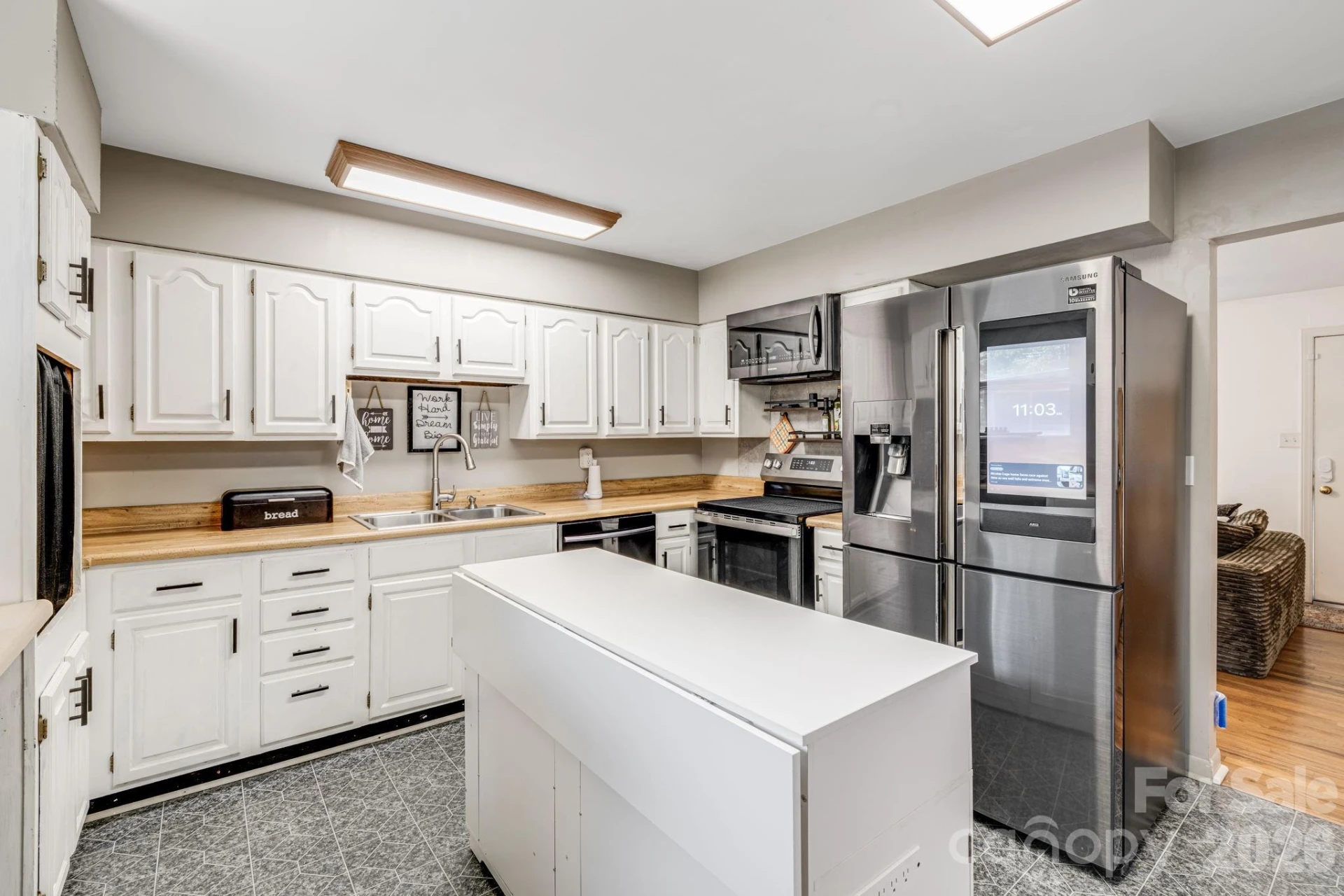 376 School Road E - Photo 9