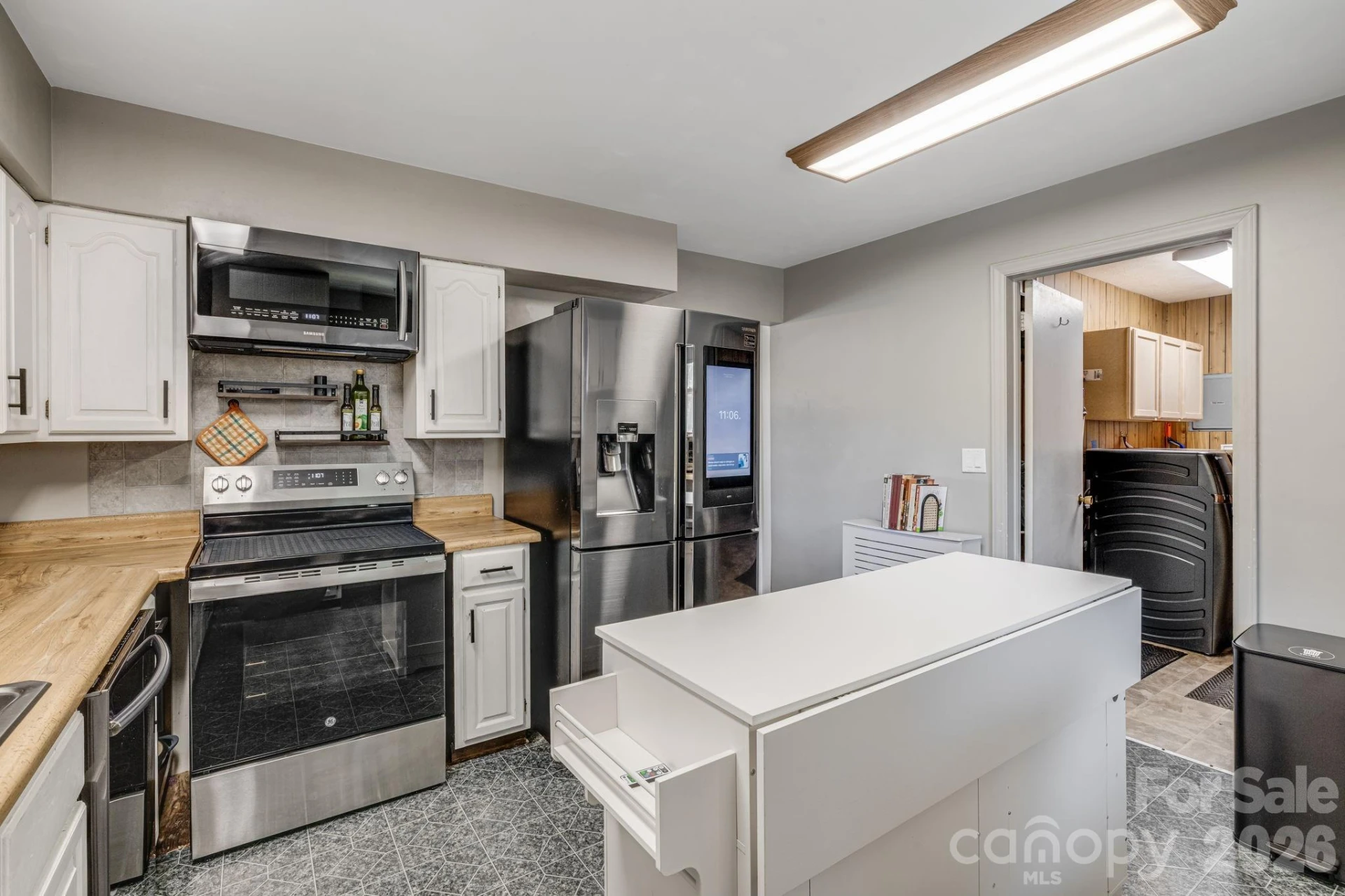 376 School Road E - Photo 11
