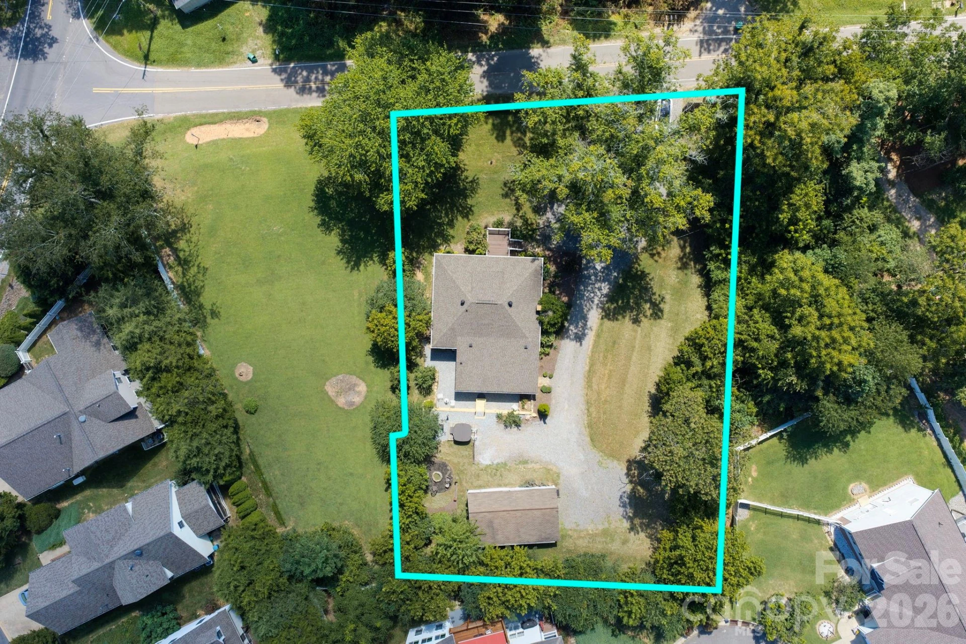 23 Maxwell Road - Photo 2