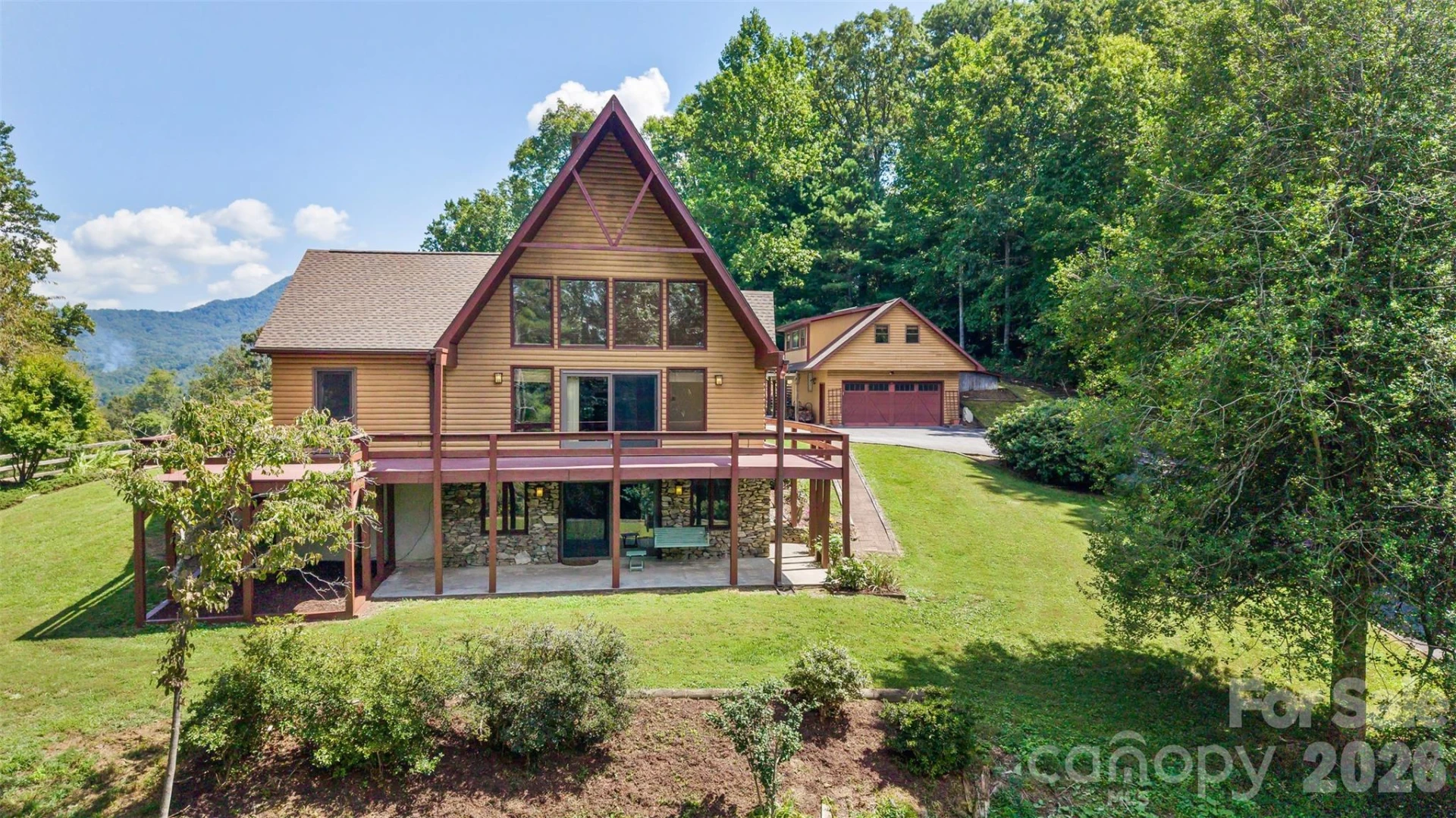 16 Spruce Way - Photo 2