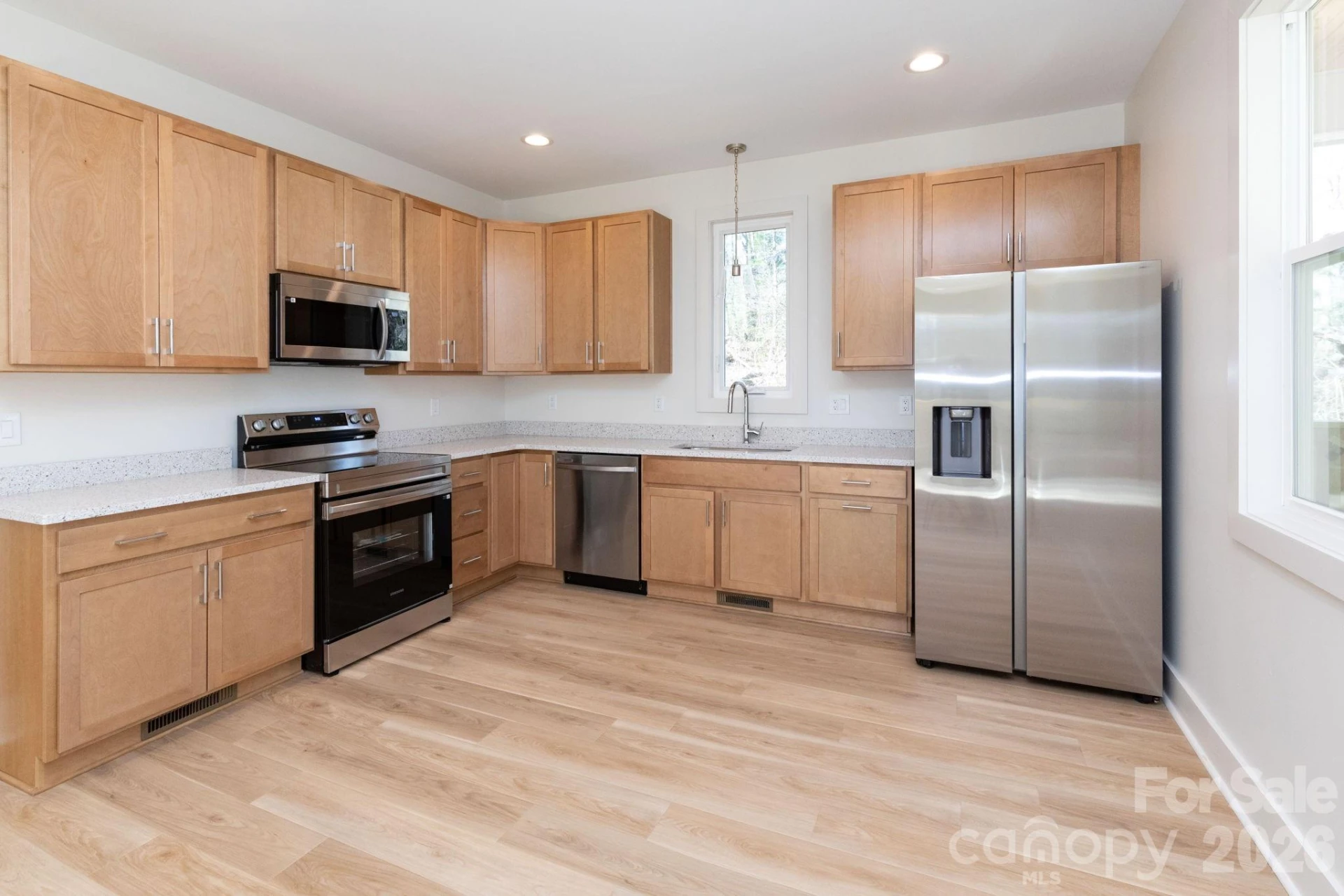 137 E Arbutus Trail - Photo 4