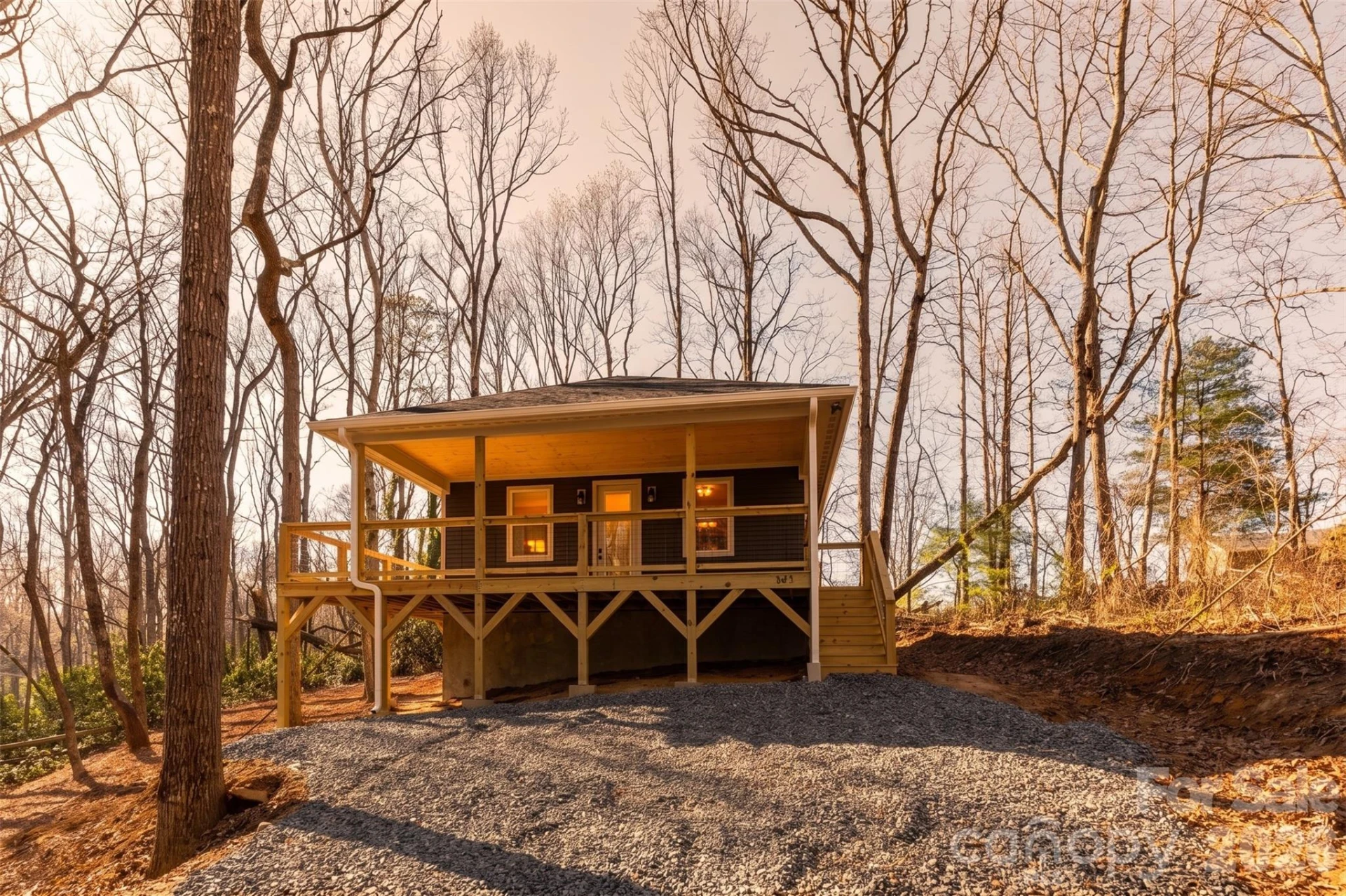 137 E Arbutus Trail - Photo 2