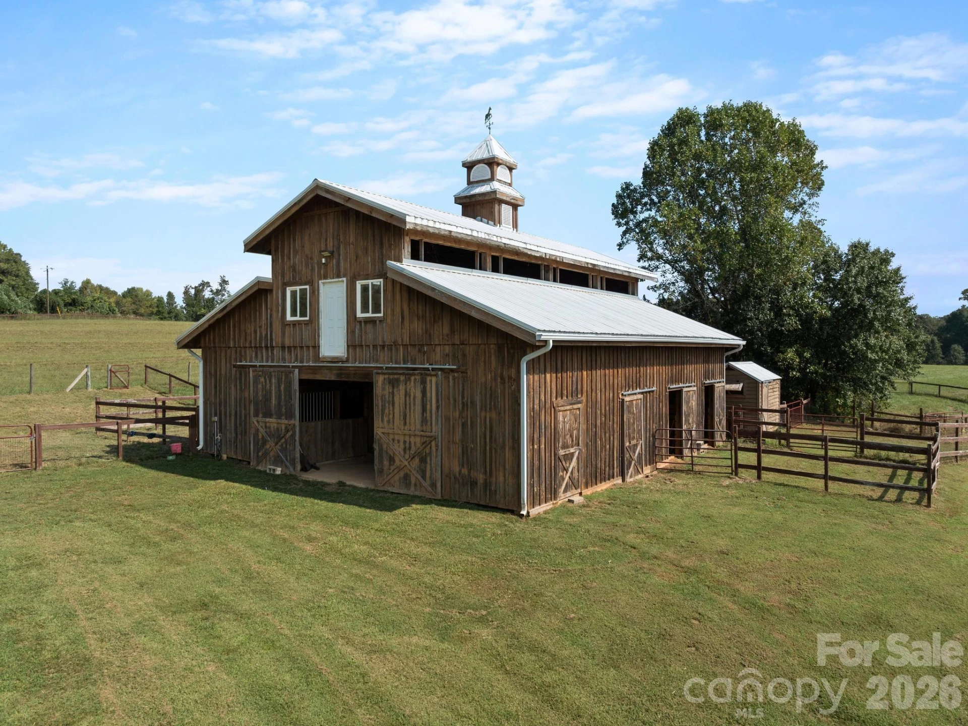 157 J A Hampton Road - Photo 4