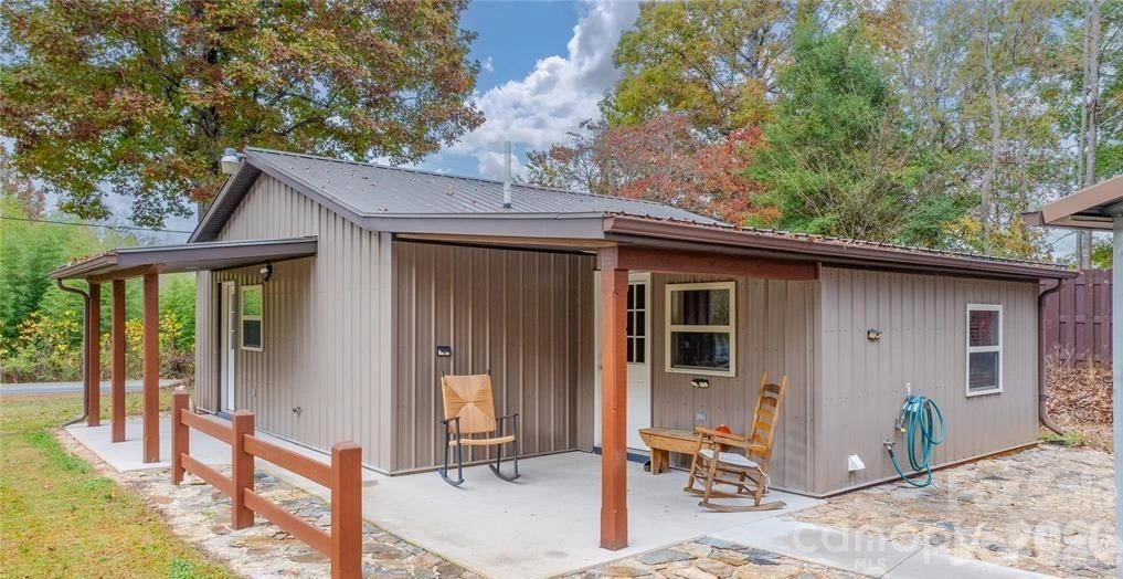 1846 Deer Park Road - Photo 16
