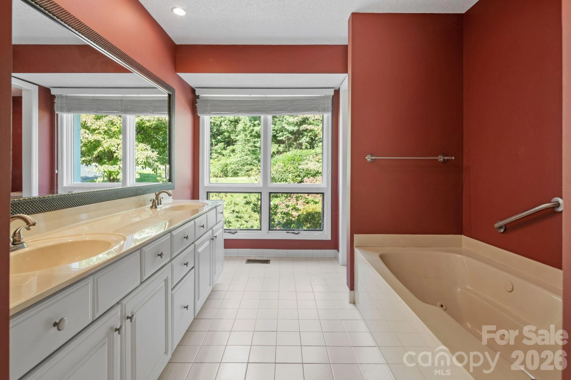 324 DAWNBROOK Drive - Photo 18