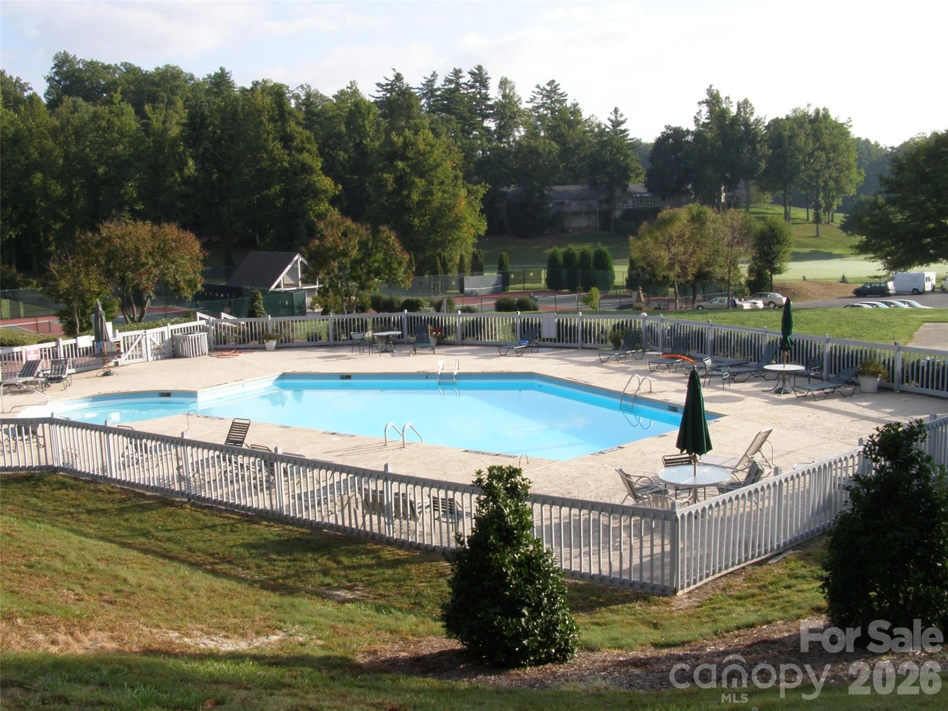 324 DAWNBROOK Drive - Photo 44