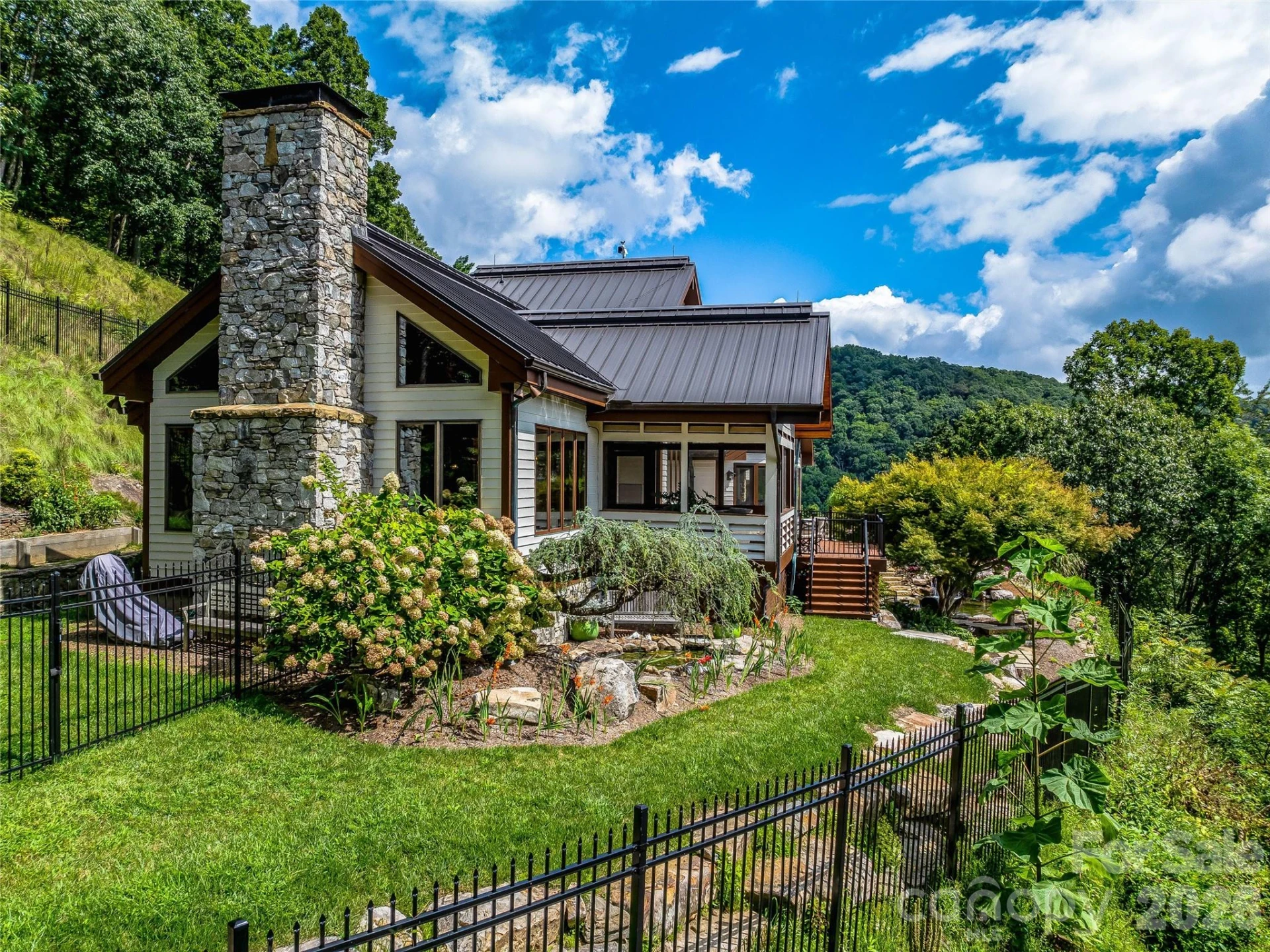 10 Beaverbrook Court - Photo 8