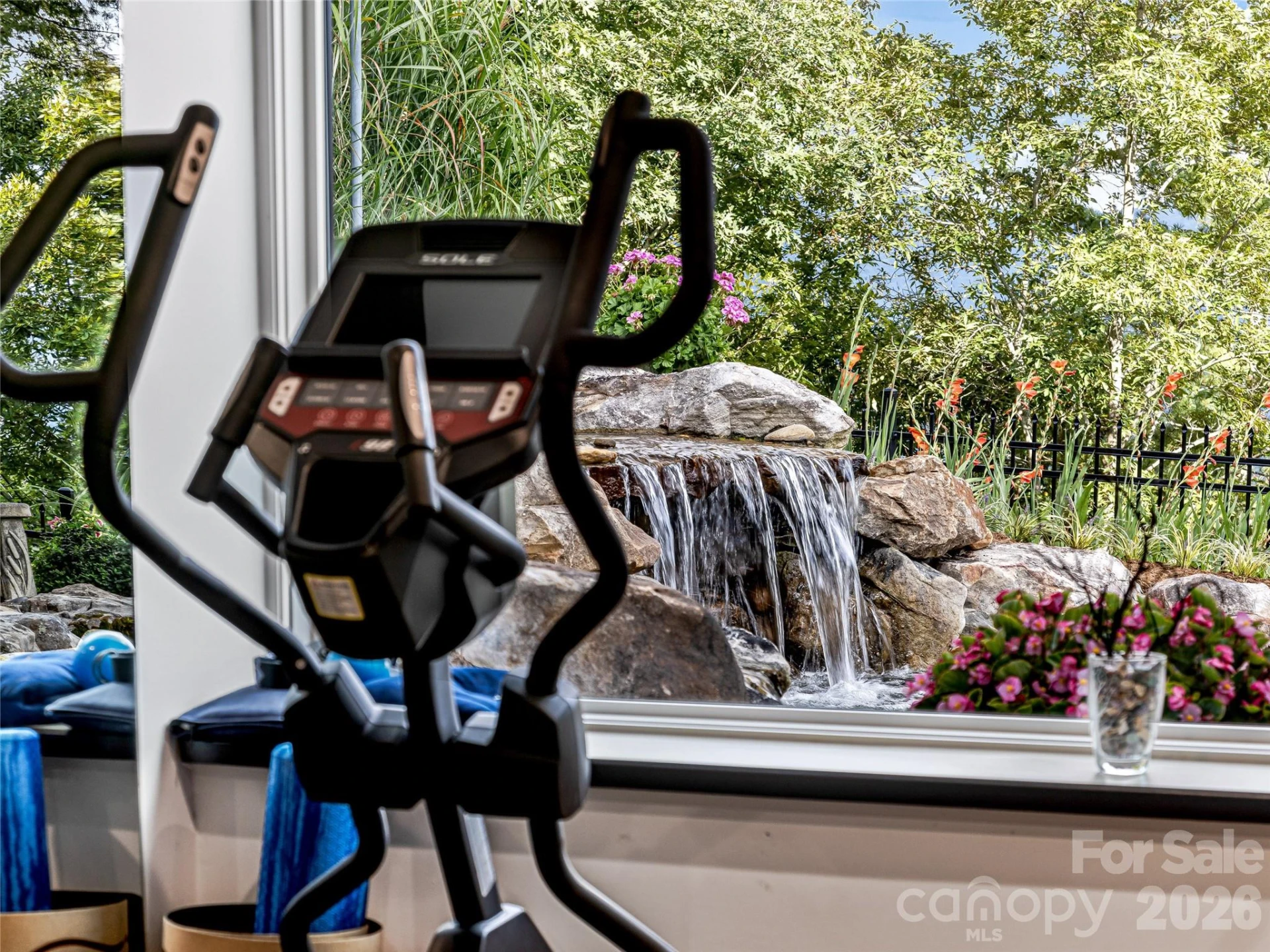 10 Beaverbrook Court - Photo 30