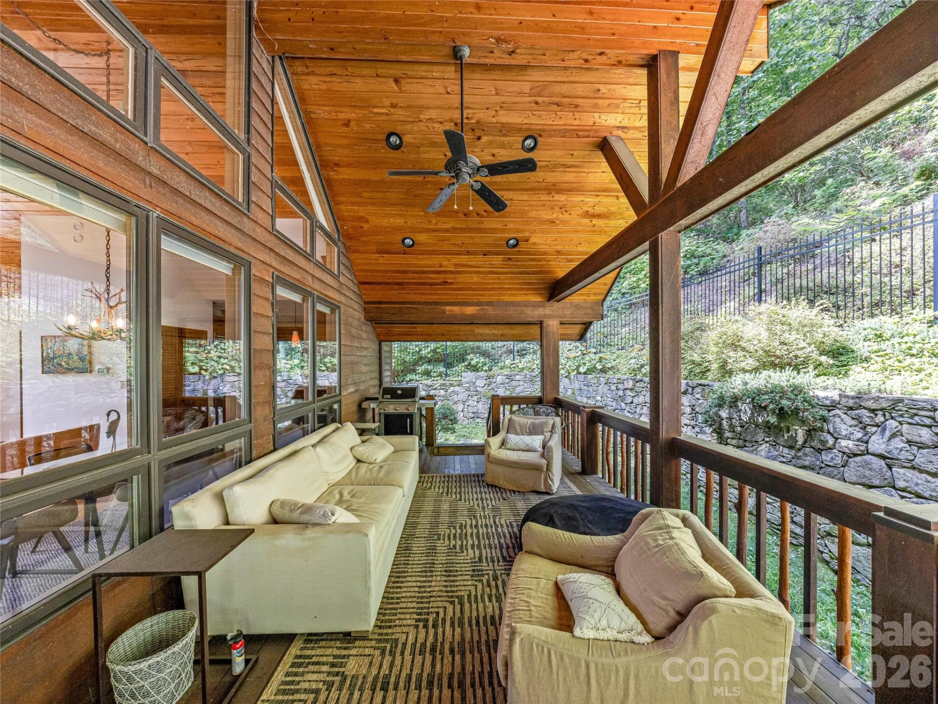 10 Beaverbrook Court - Photo 41