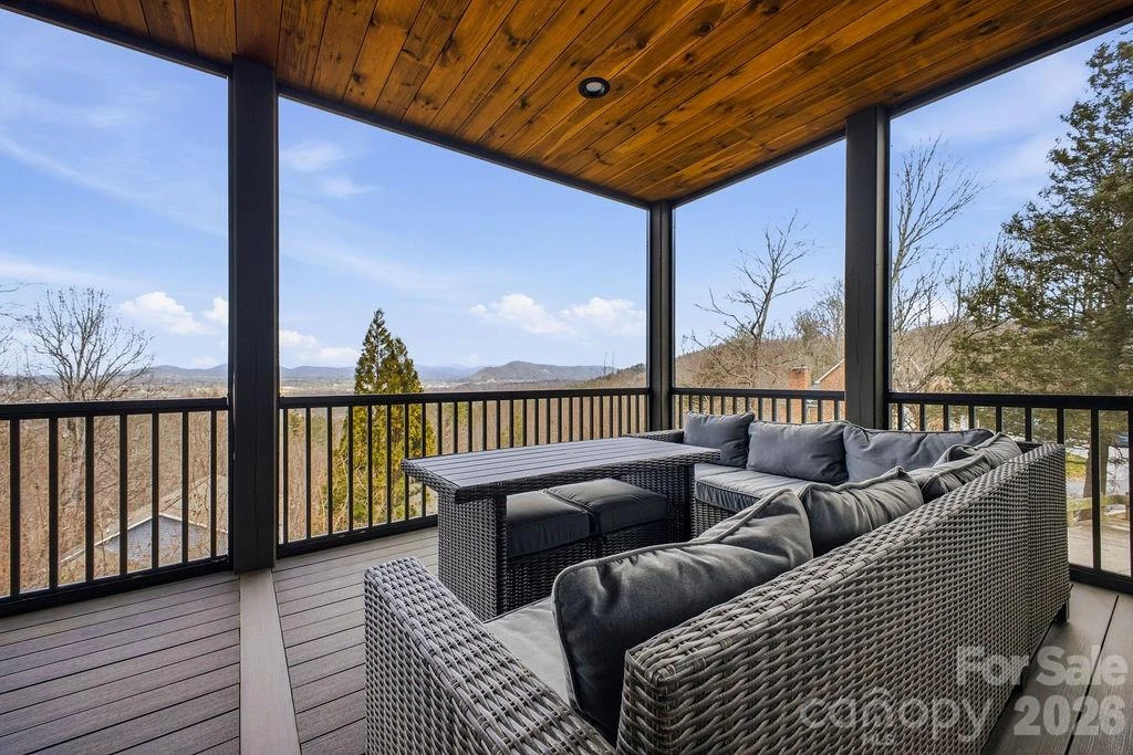 38 Sweetwater Oaks Drive - Photo 11