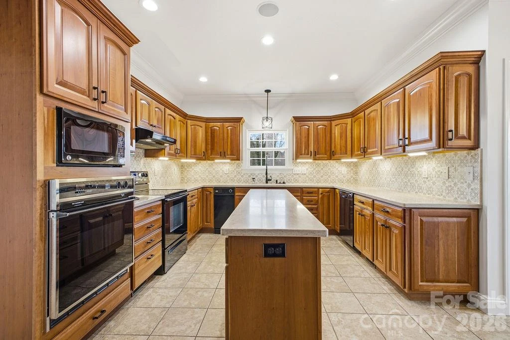38 Sweetwater Oaks Drive - Photo 14