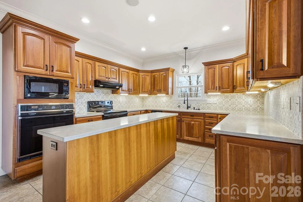 38 Sweetwater Oaks Drive - Photo 15