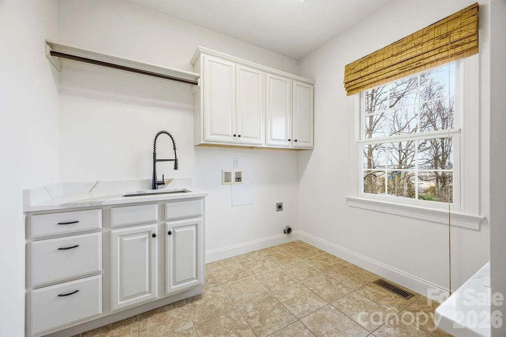 38 Sweetwater Oaks Drive - Photo 17