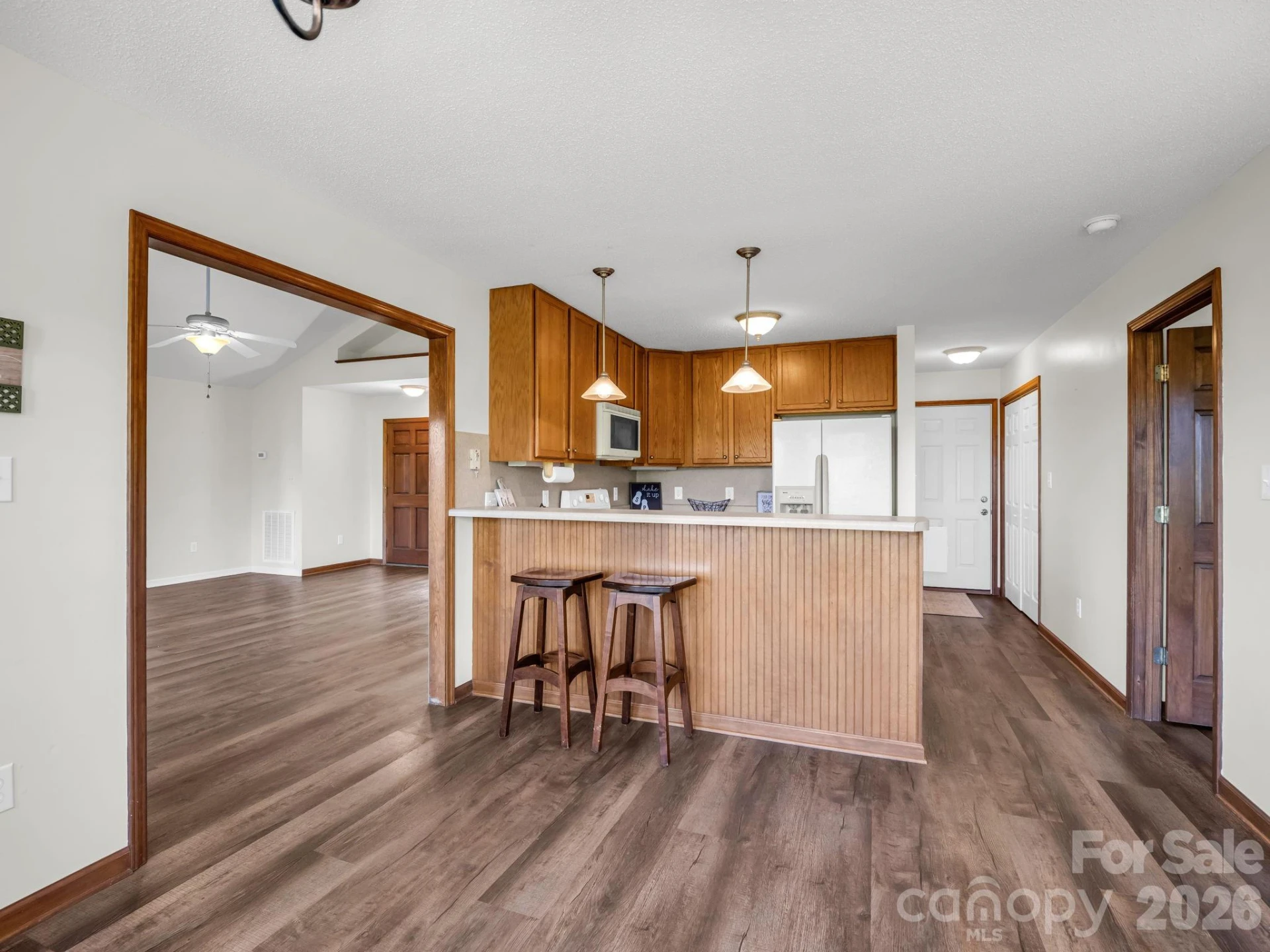 485 Mountain Lookout Drive - Photo 17