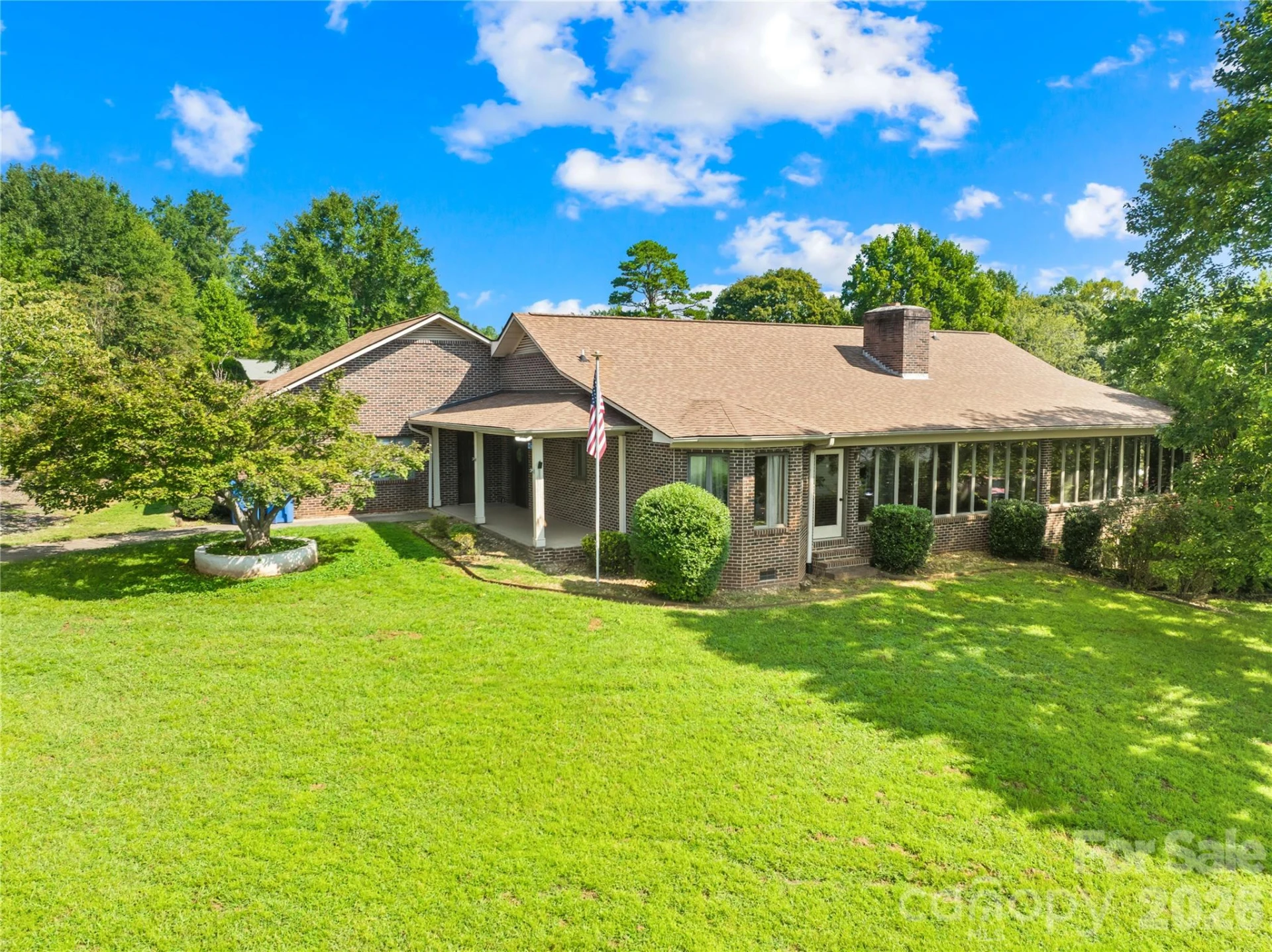 250 Tanner Street - Photo 2