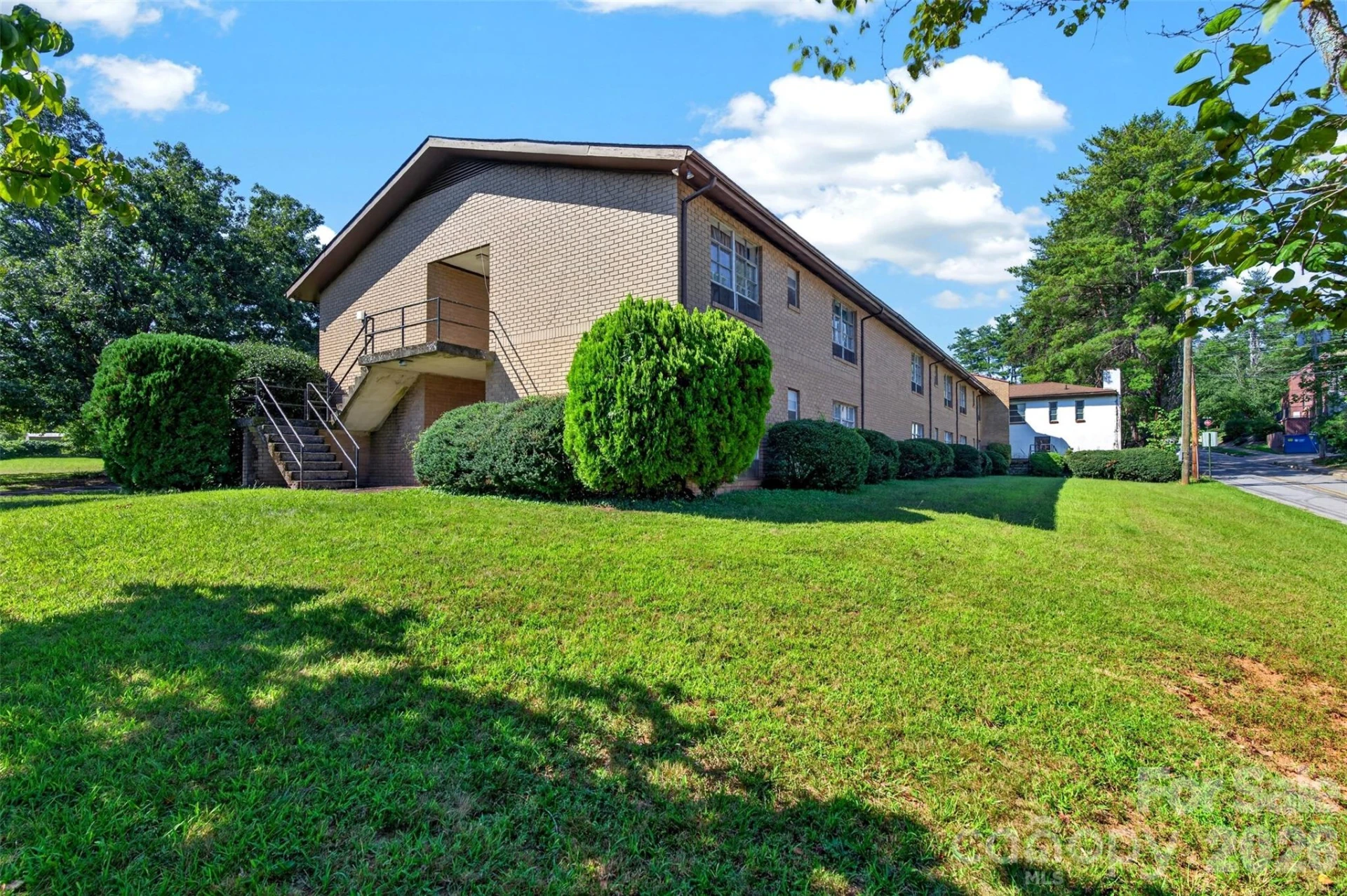 5 & 10 Gaines Avenue - Photo 4