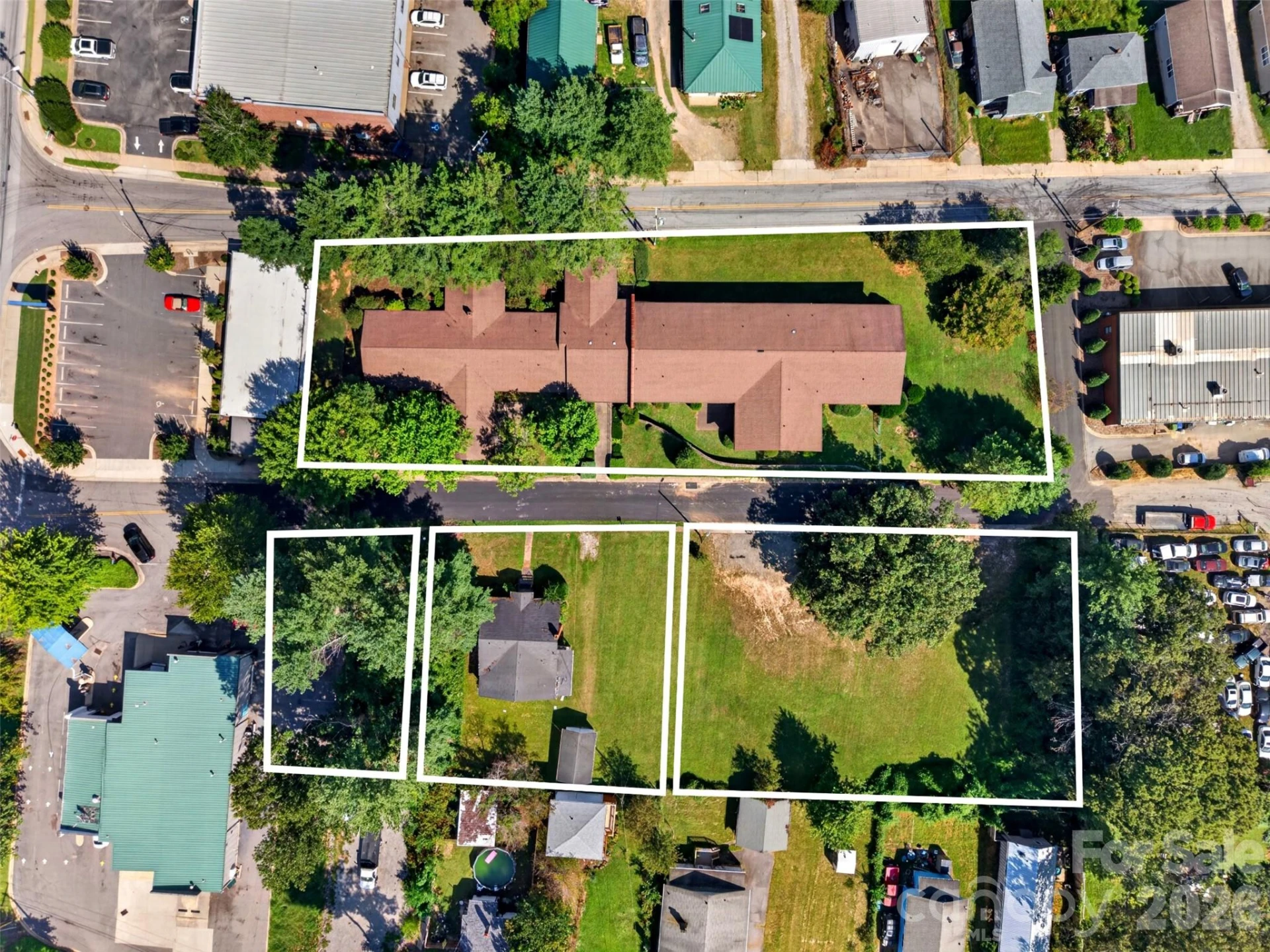 5 & 10 Gaines Avenue