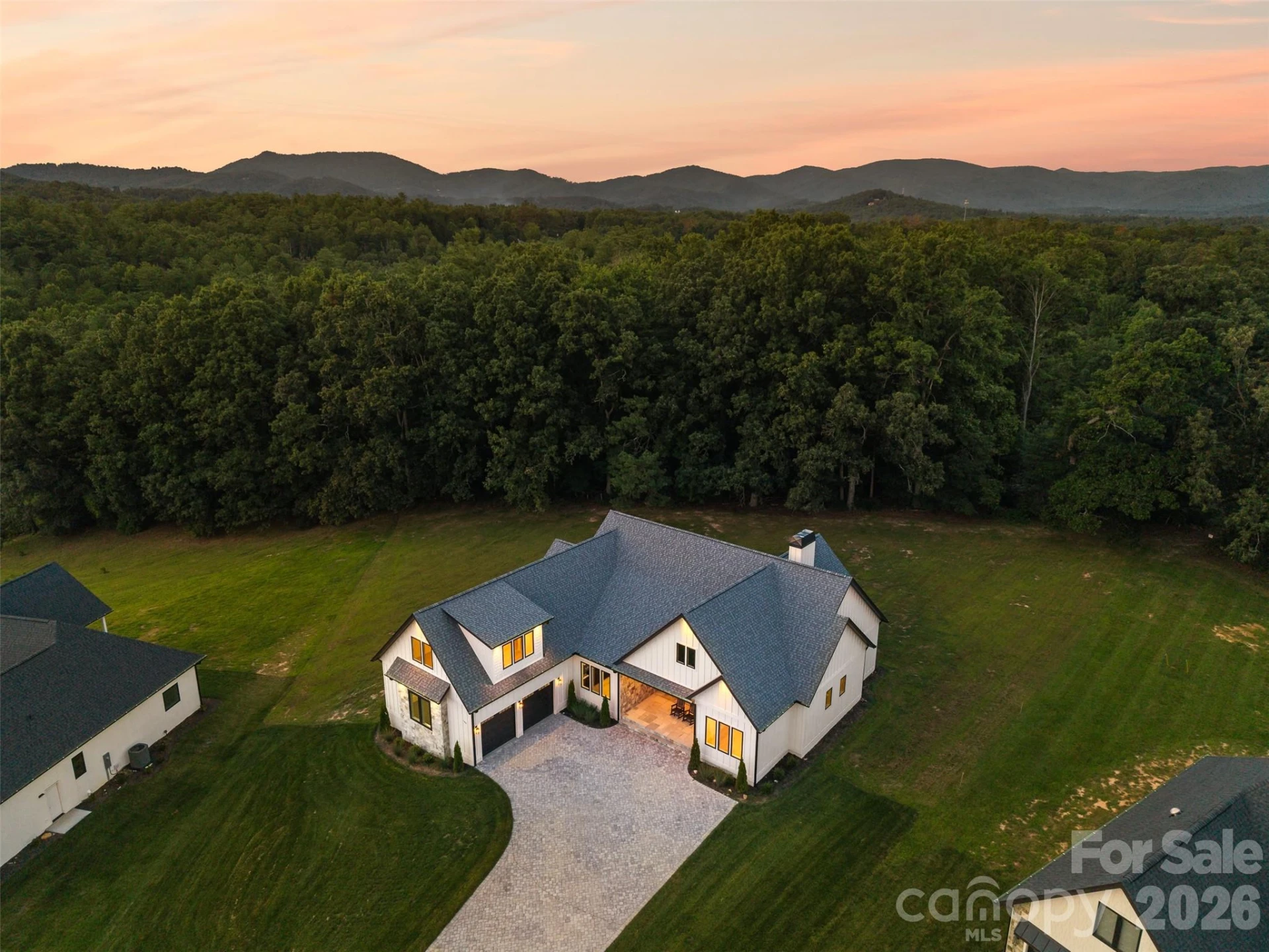 144 Golden Pasture Drive - Photo 39