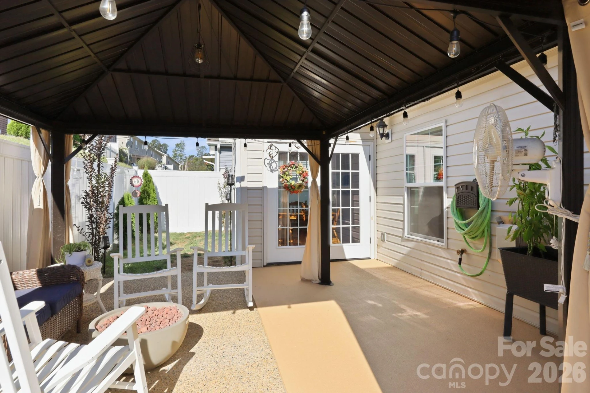 72 Sunny Meadows Boulevard - Photo 24