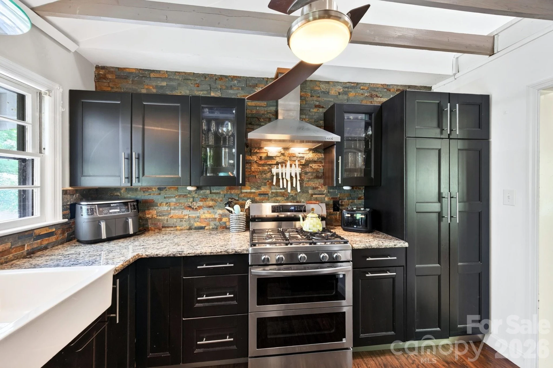 109 Wilshire Drive - Photo 3