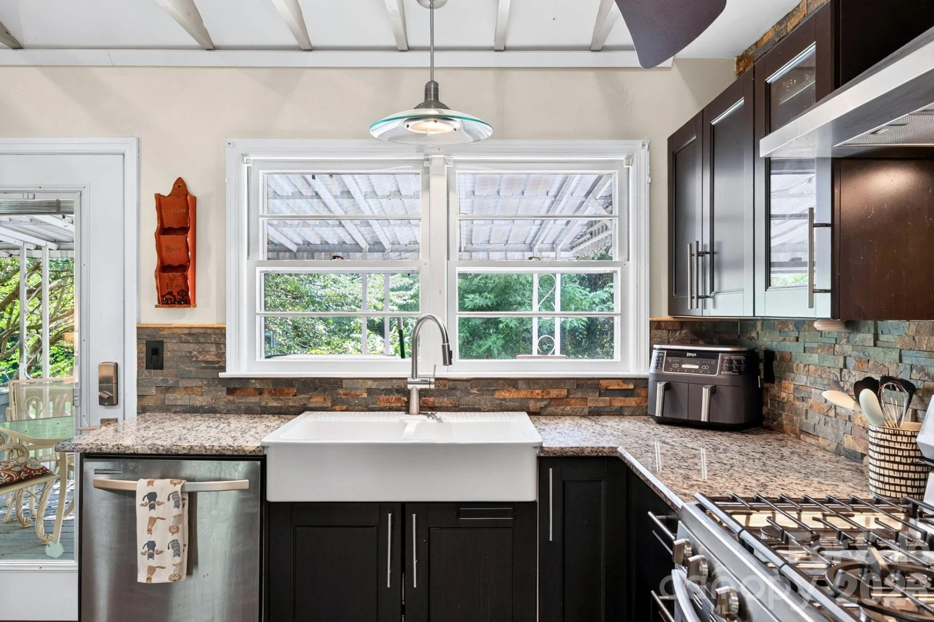 109 Wilshire Drive - Photo 11