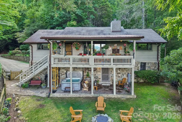 782 Setzer Cove Road, Maggie Valley, NC, 28751