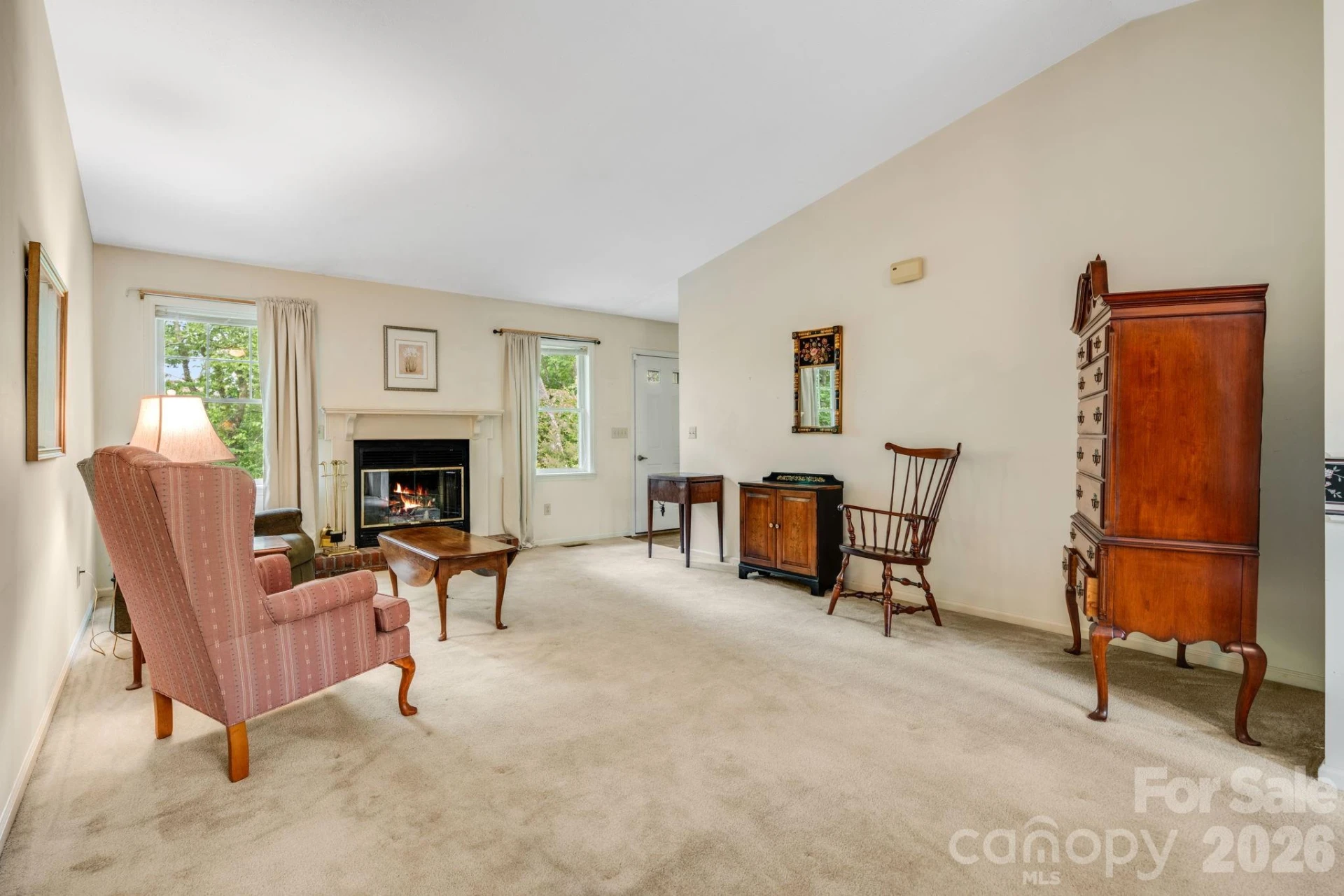 636 Goldview Drive - Photo 7
