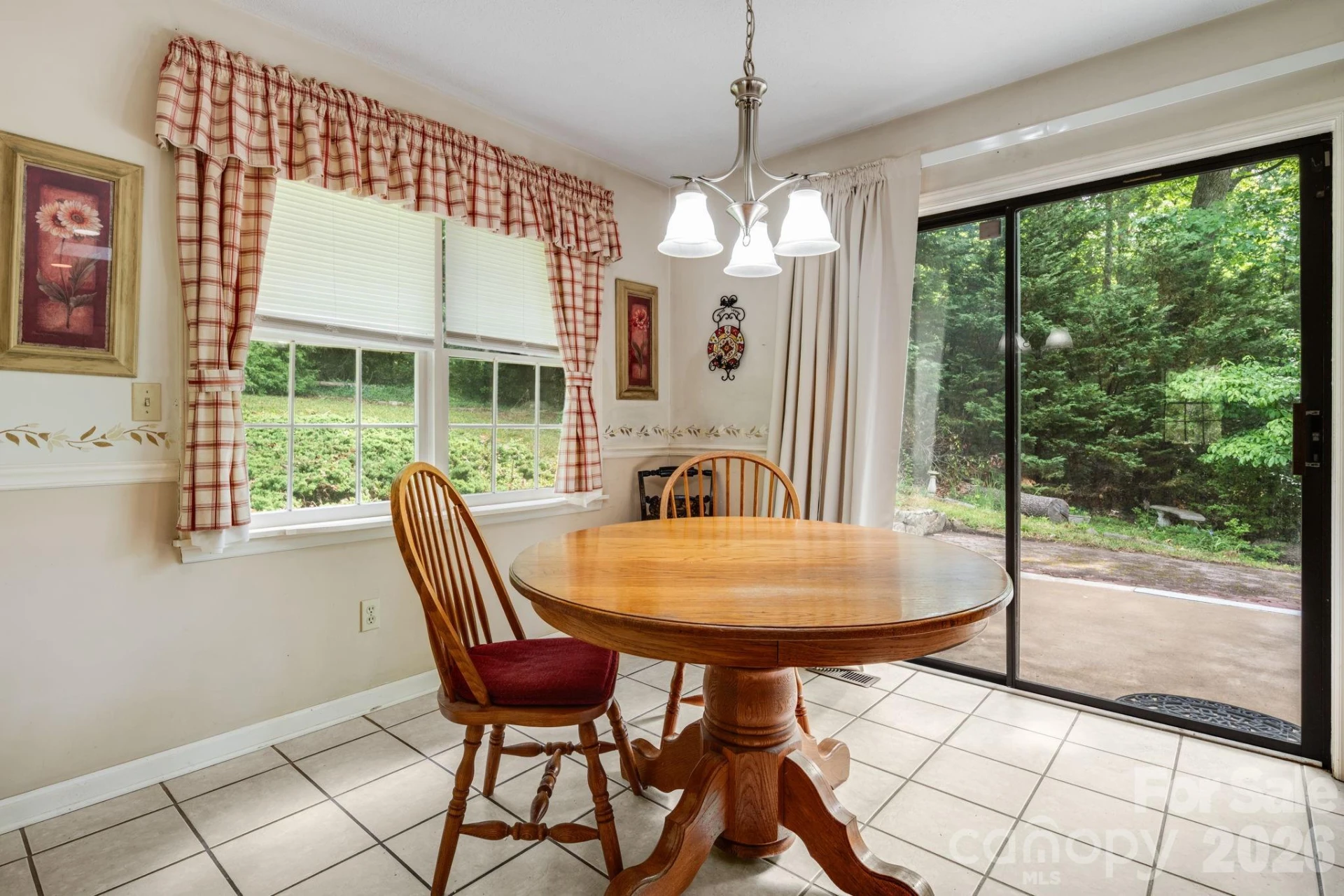 636 Goldview Drive - Photo 14