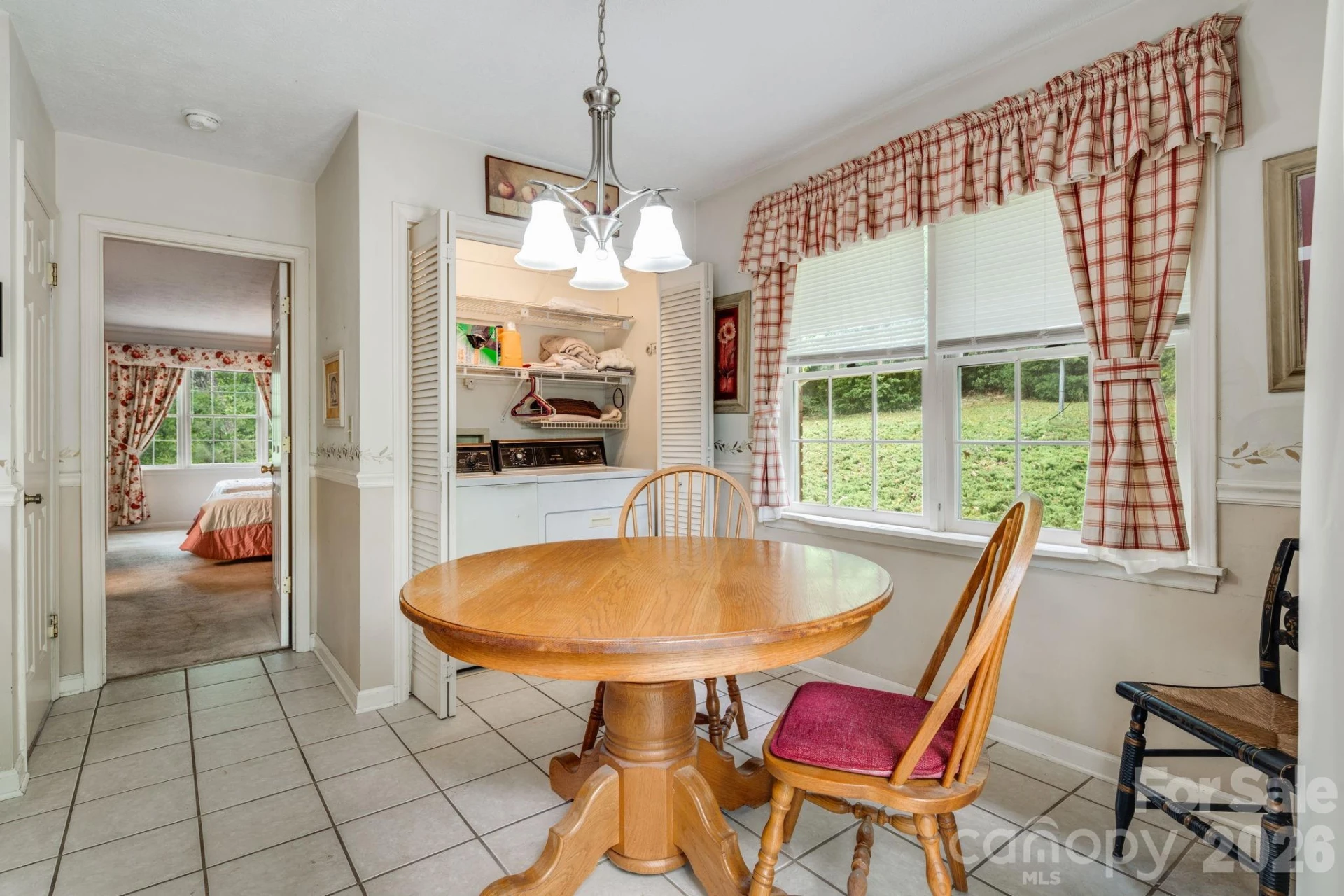 636 Goldview Drive - Photo 15