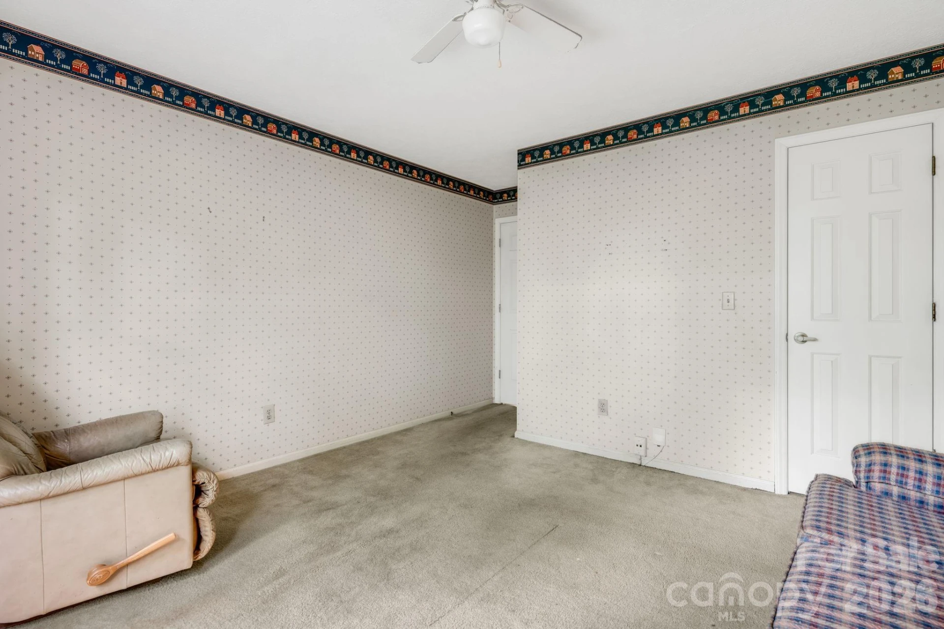 636 Goldview Drive - Photo 21
