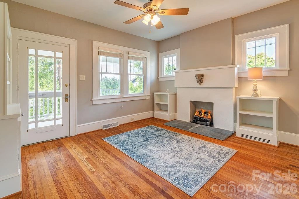 11 Temple Avenue - Photo 5