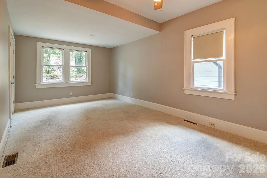 11 Temple Avenue - Photo 17