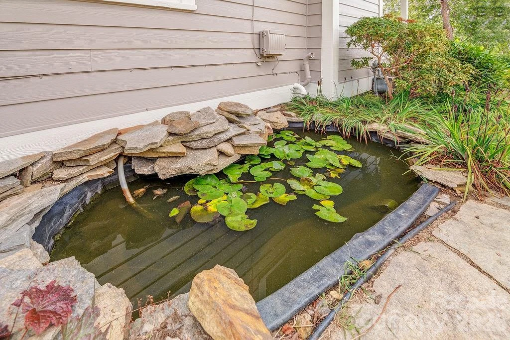 11 Temple Avenue - Photo 29