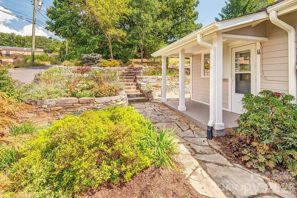 11 Temple Avenue - Photo 31