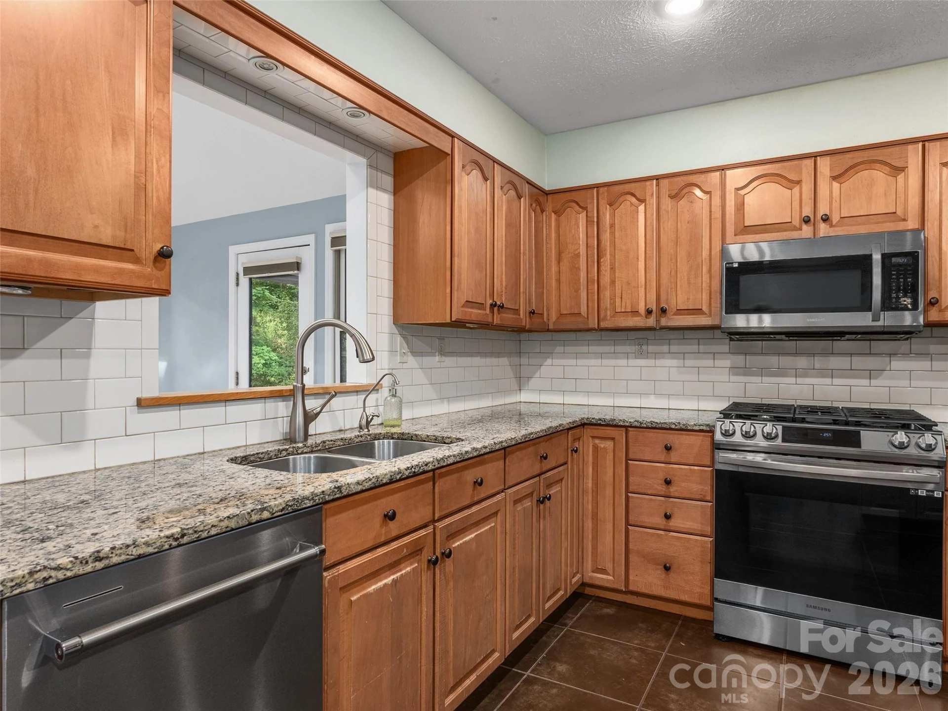 921 Indian Hill Road - Photo 7