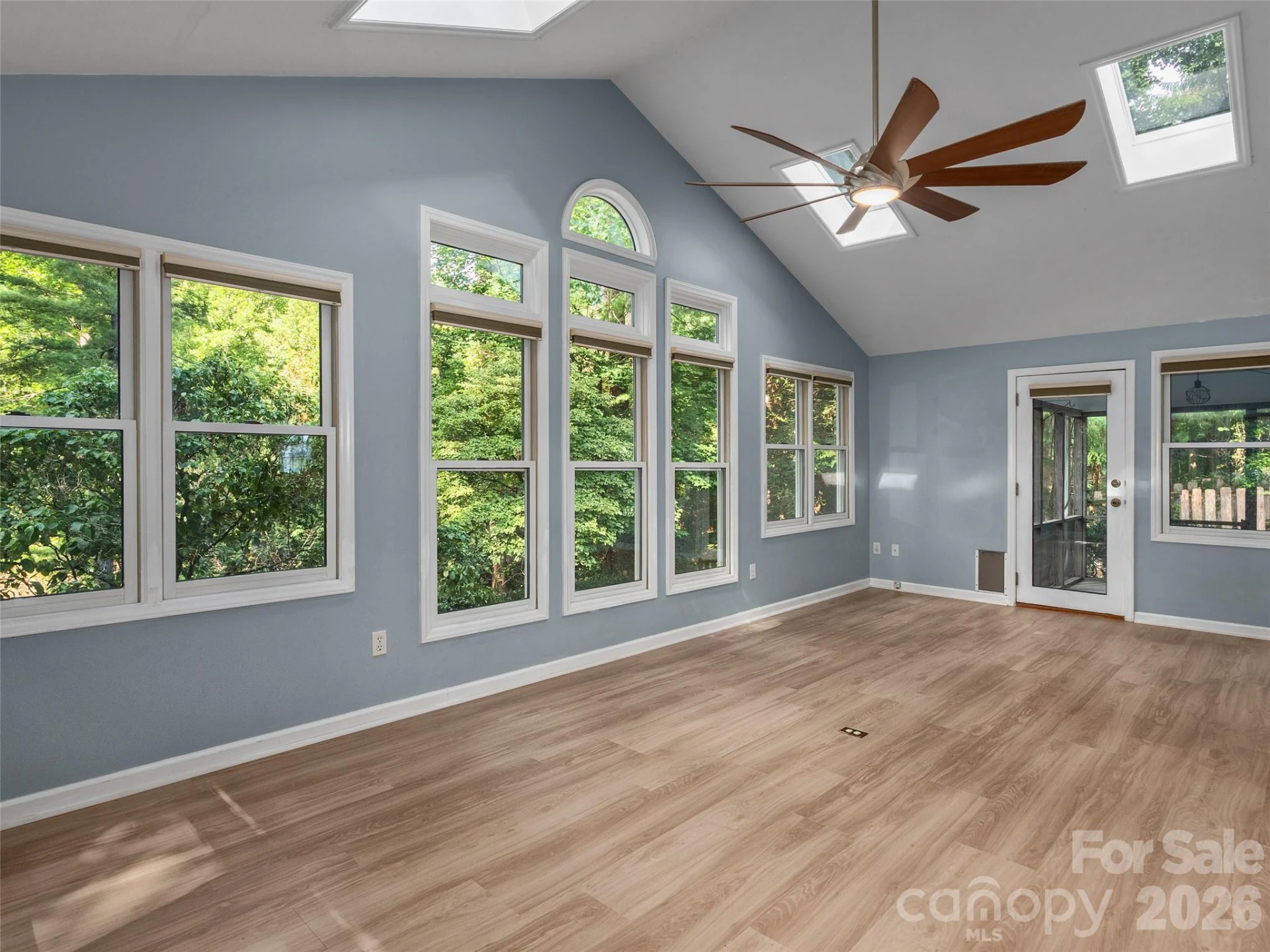 921 Indian Hill Road - Photo 8