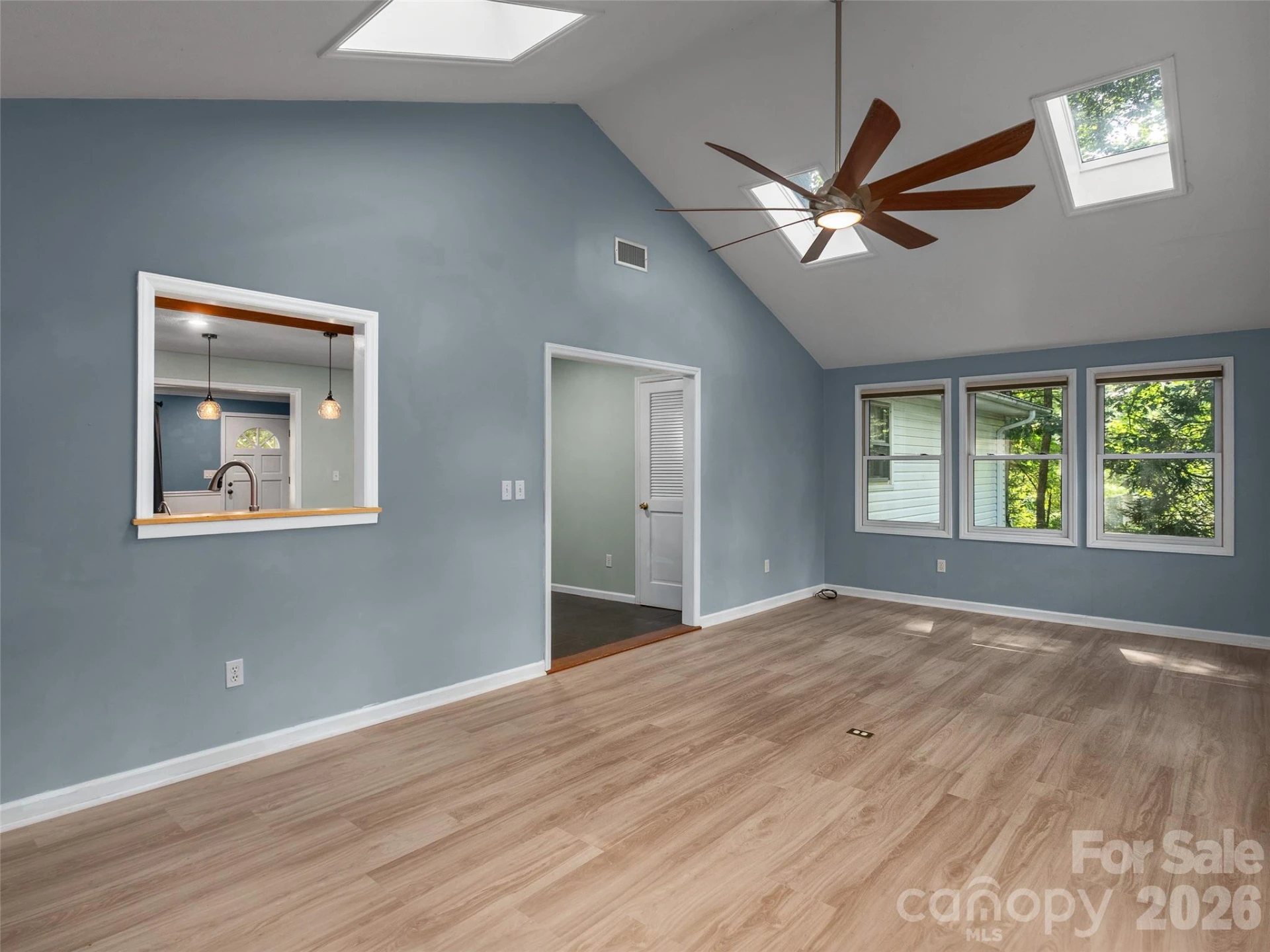 921 Indian Hill Road - Photo 9